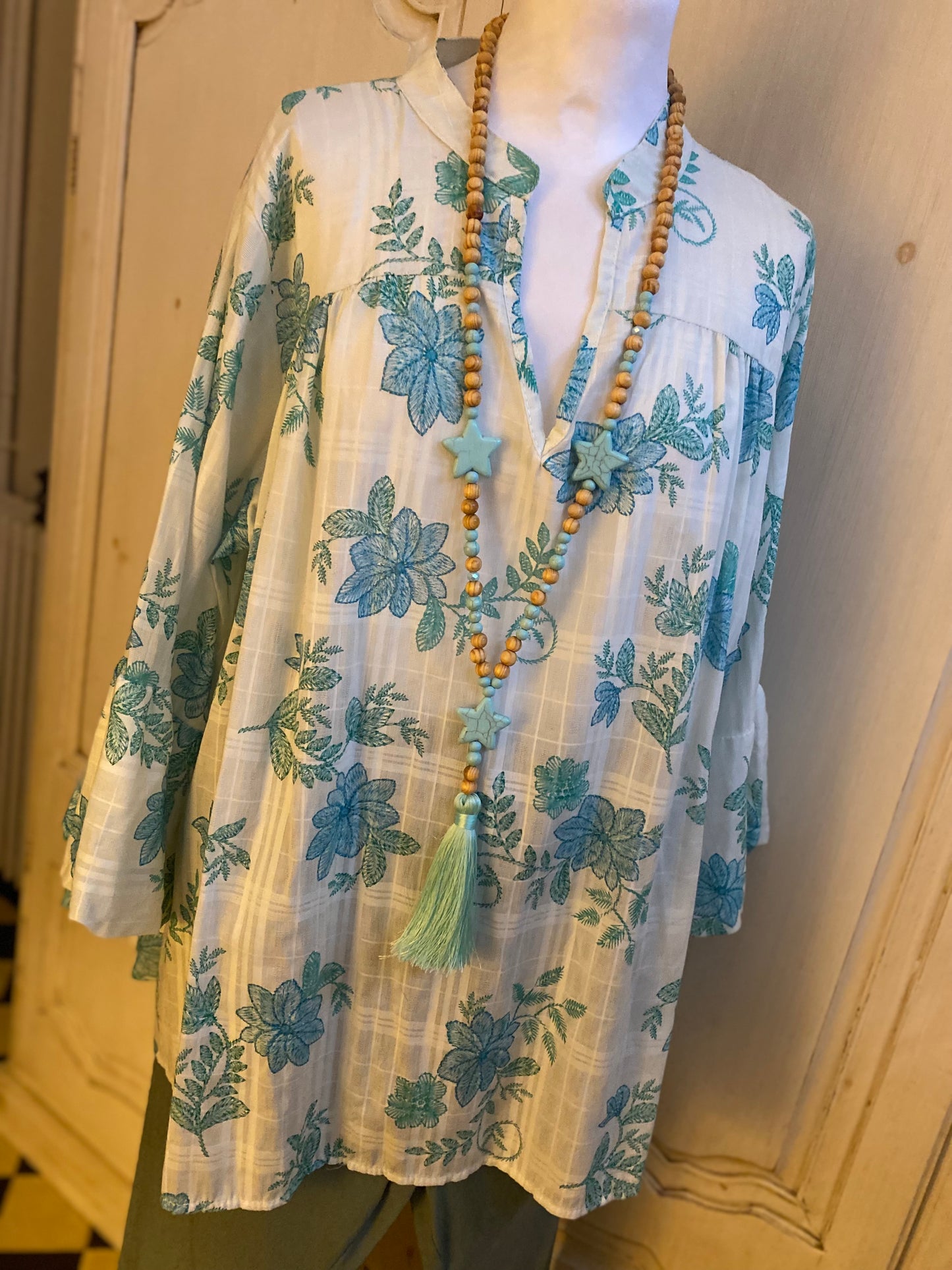 Tenue Aqua 4 pieces convient du 42 au 48