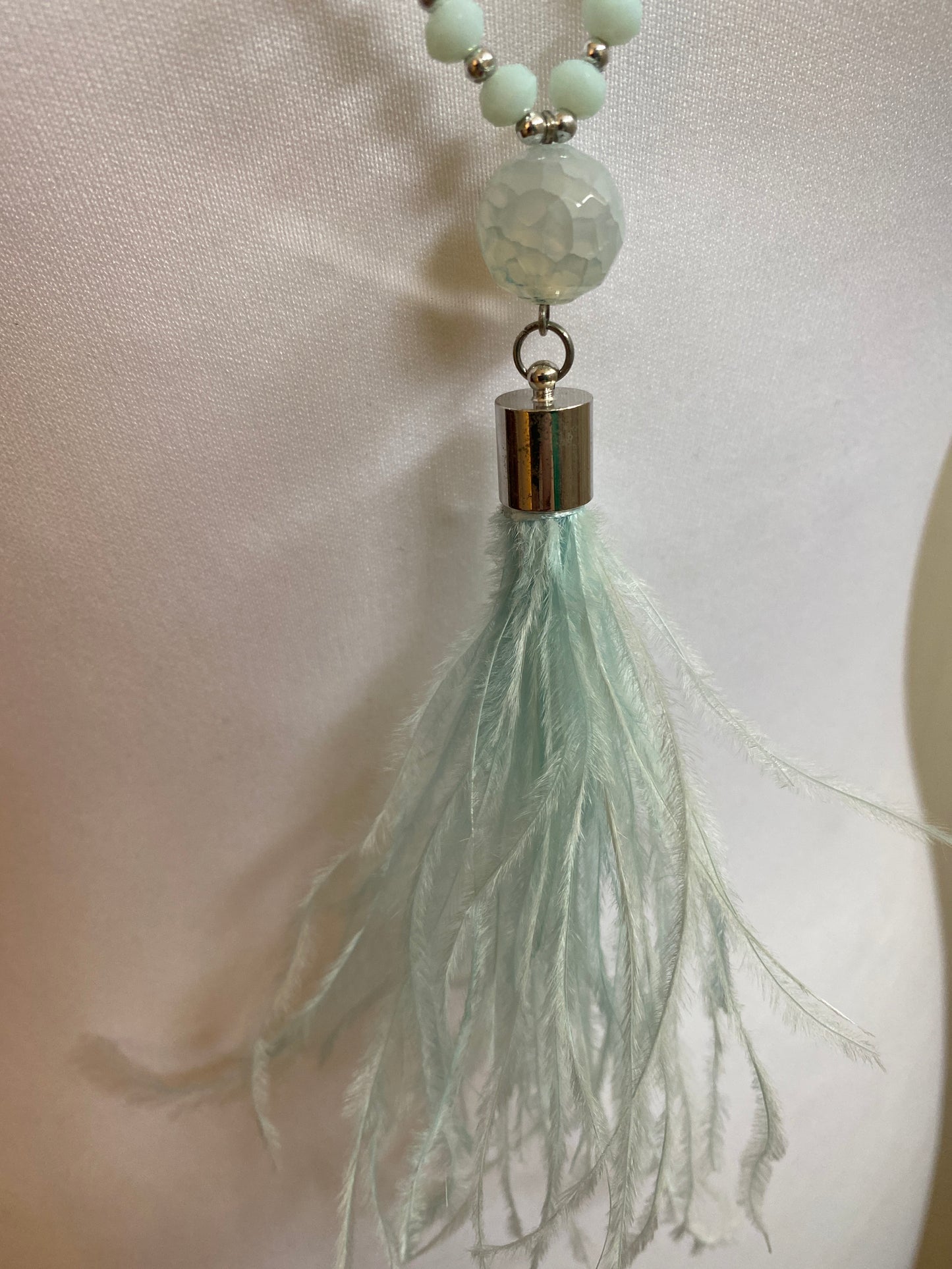 Sautoir vert d’eau