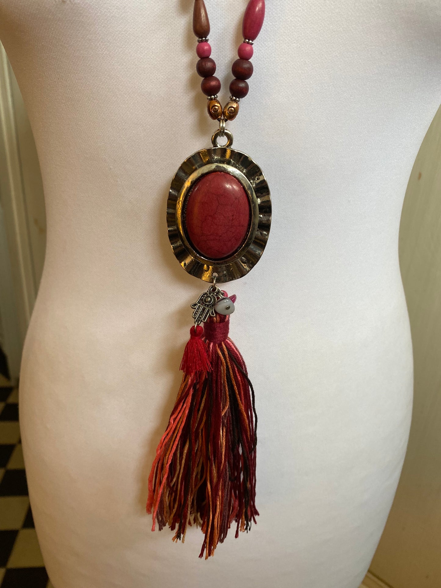 Collier Odessa Fuchsia
