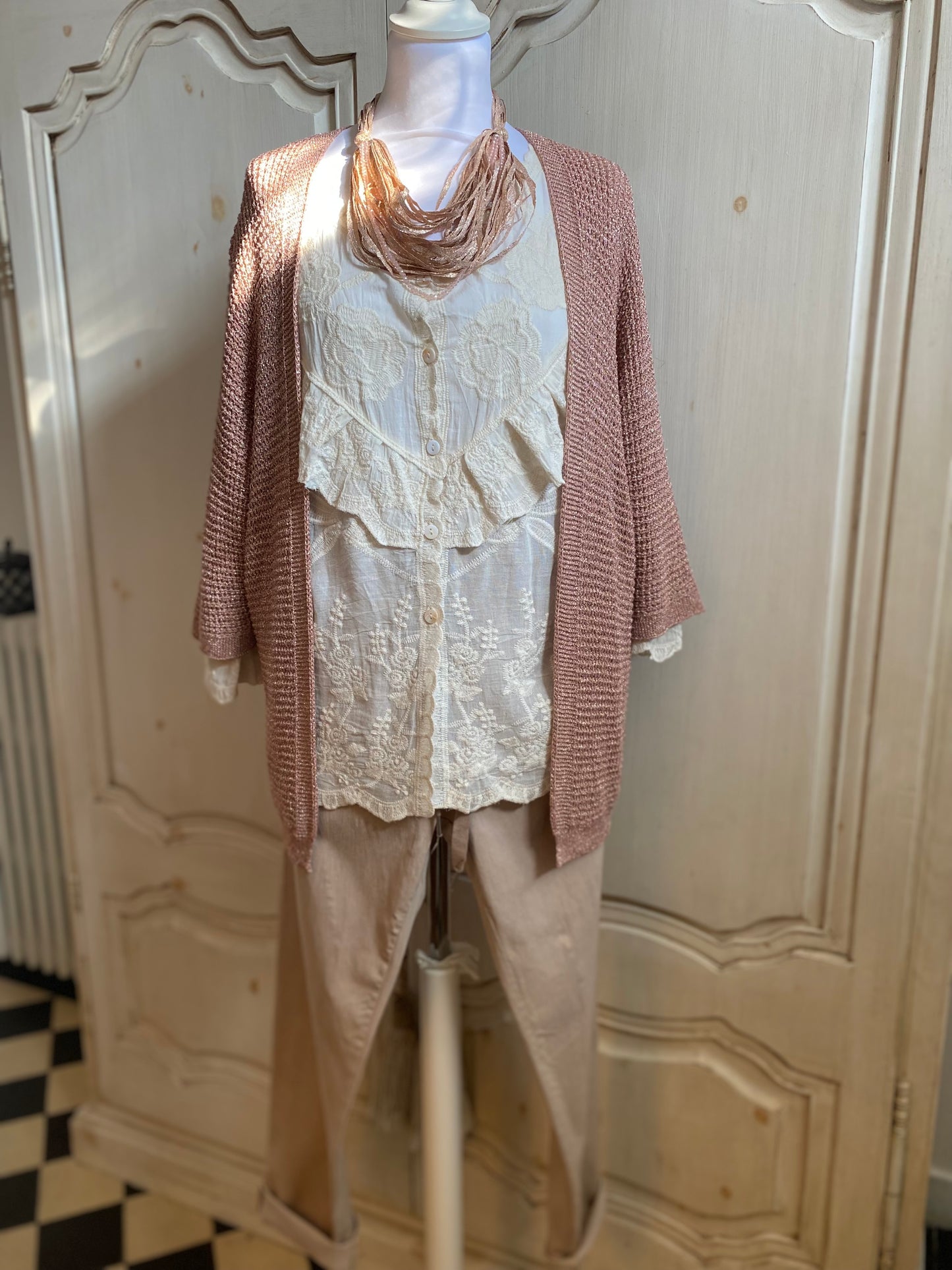 Tenue Alouane 4 P convient du 40 au 46