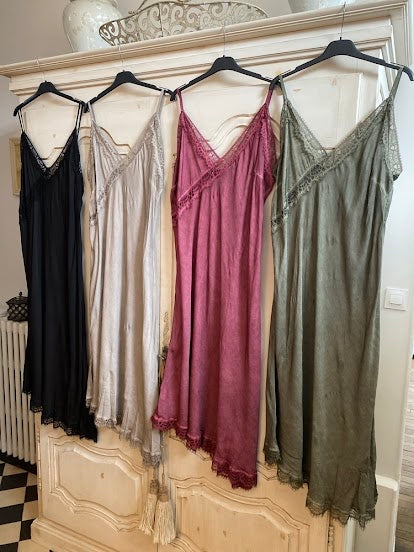 Robe Lou kaki du 42 au 50
