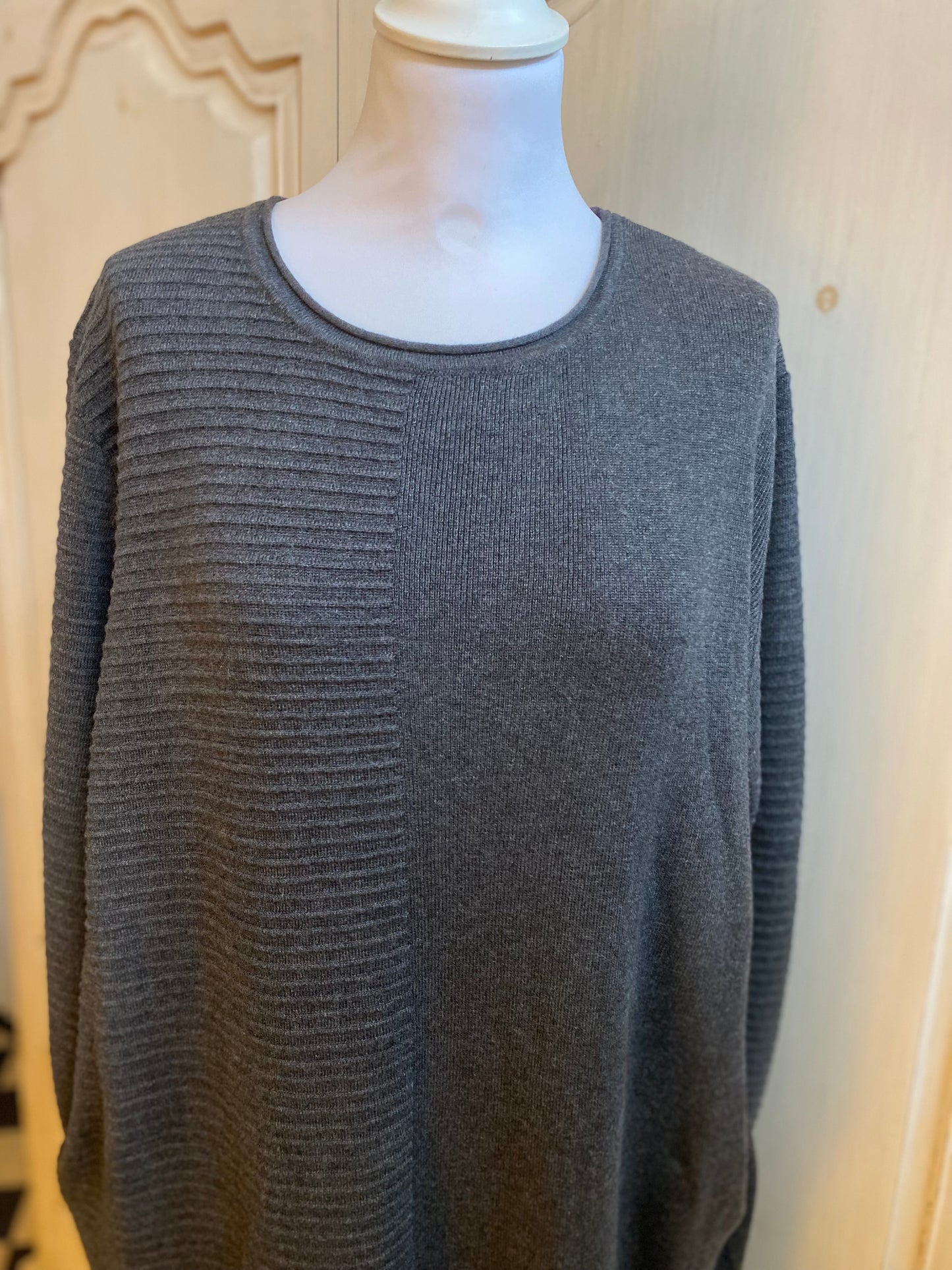 Robe grise convient du 42 au 48/50