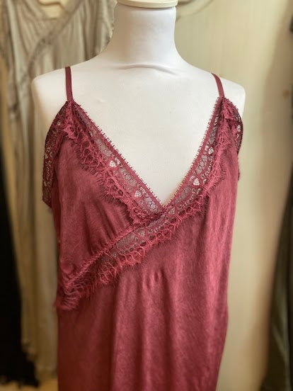 Robe Lou vino du 42 au 50