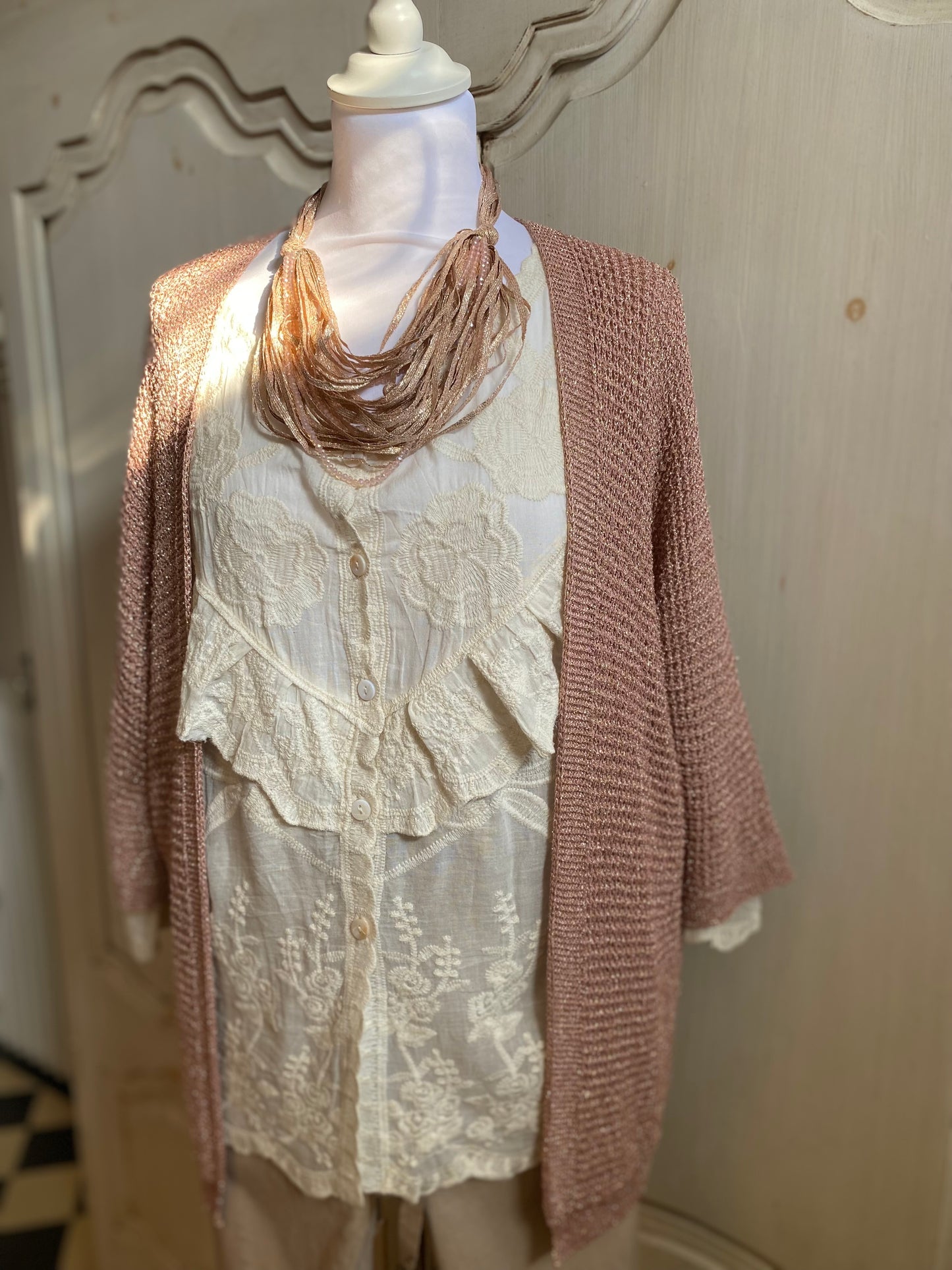 Tenue Alouane 4 P convient du 40 au 46