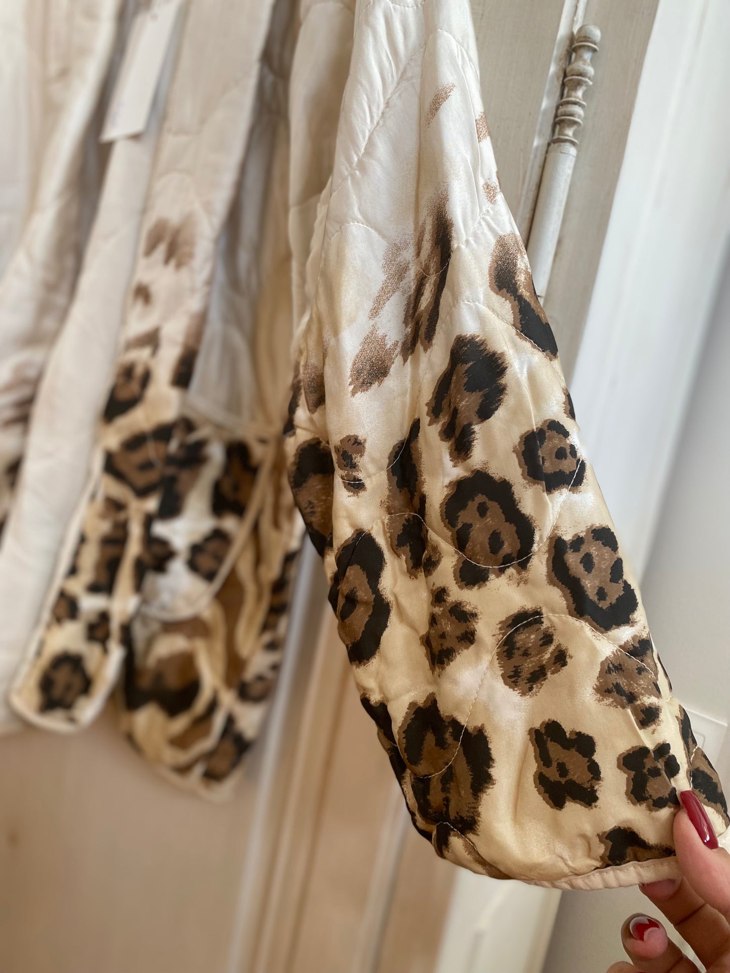 Veste crème convient du 40 au 46