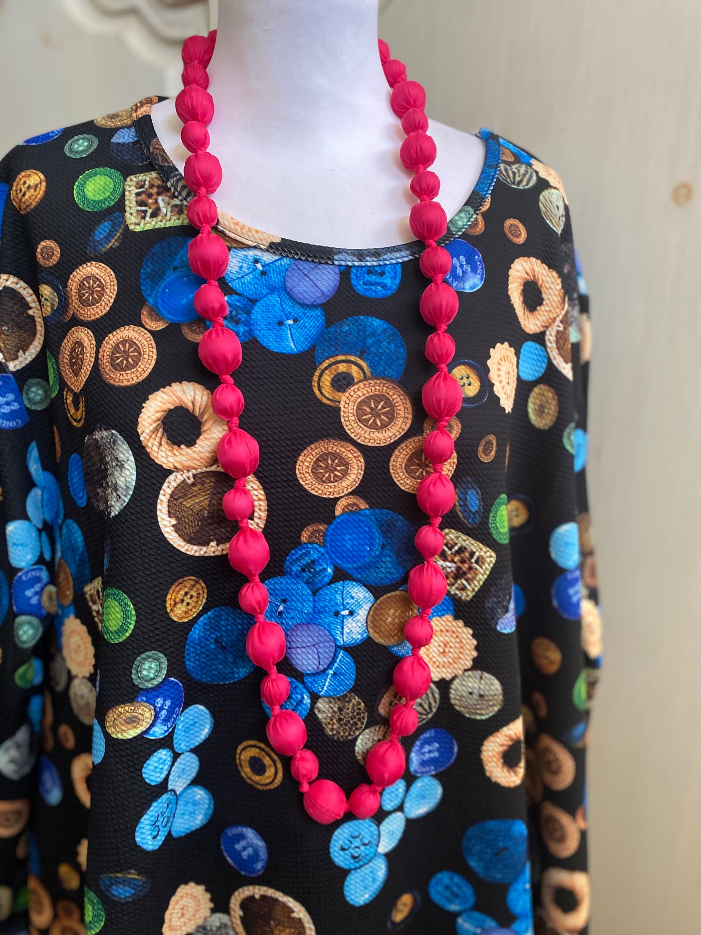 Collier fuschia