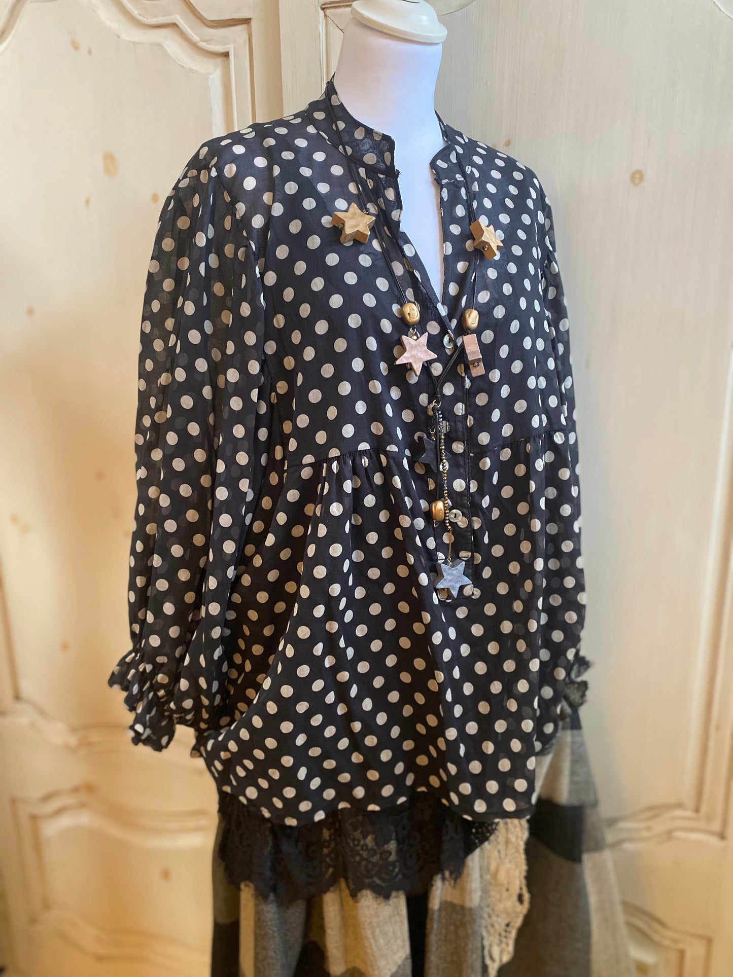 -10% Tenue Zaïna 4 pièces du 40 au 46+