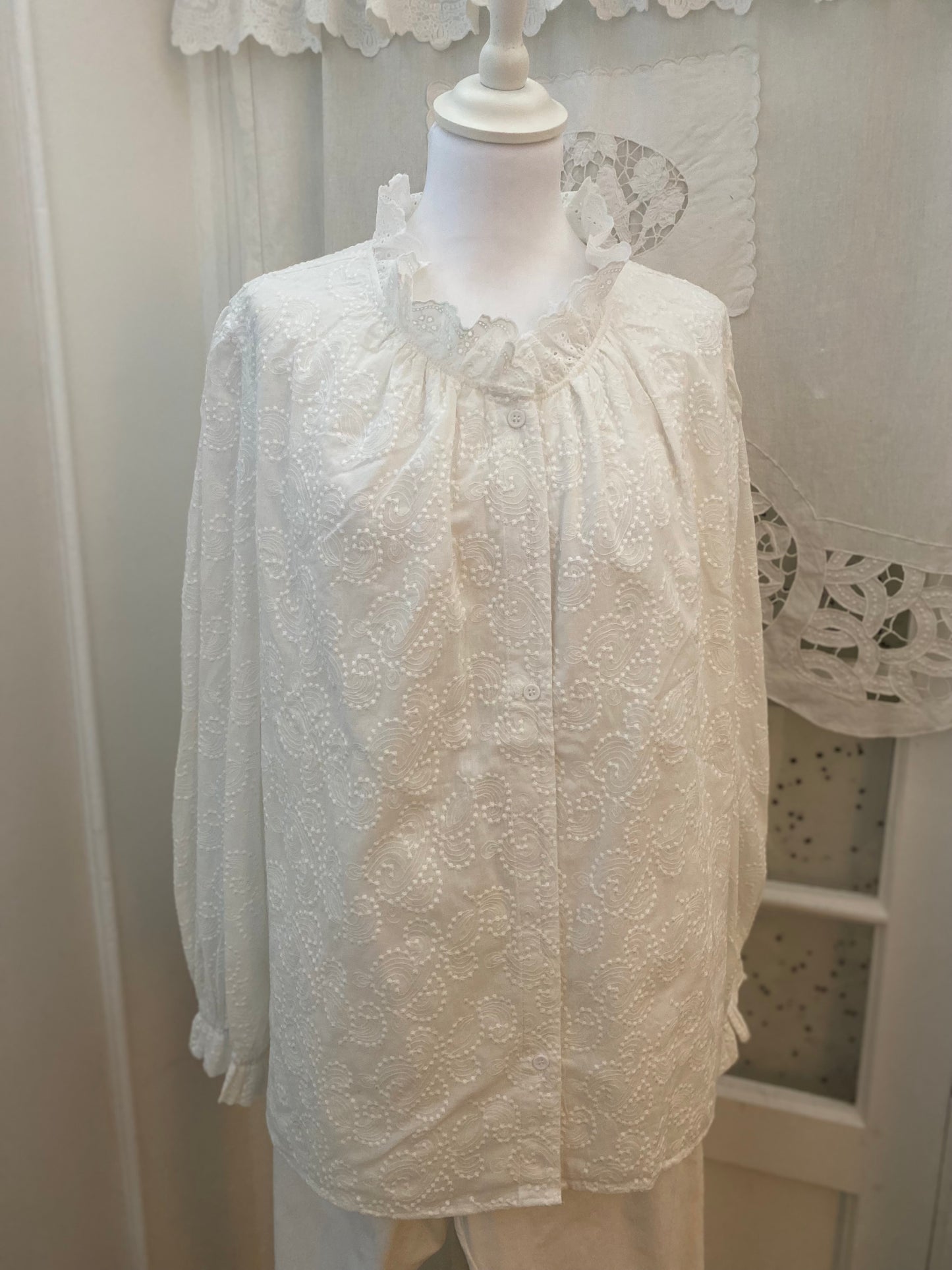 Tenue Lisa 3 pièces convient du 42 au 46
