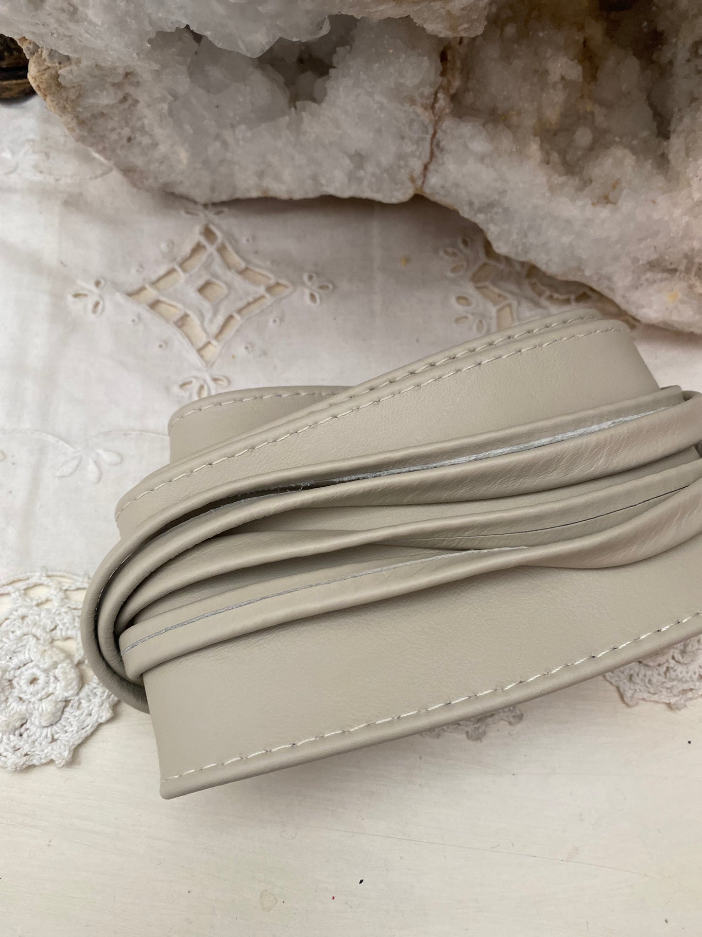 Ceinture Kimono grège convient du 38 au 52