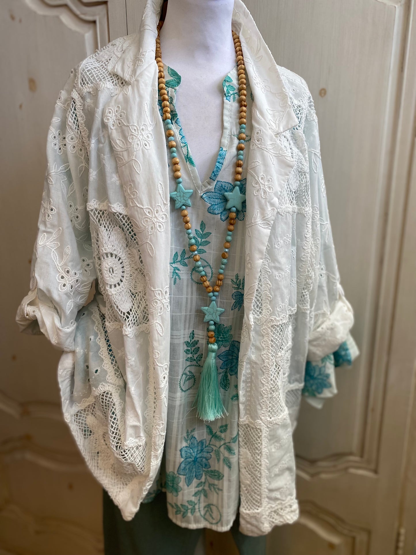 Tenue Aqua 4 pieces convient du 42 au 48