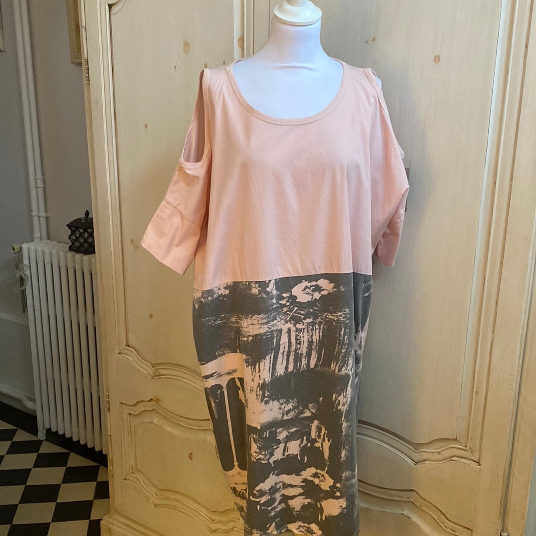 Robe Miss convient du 44 au 52
