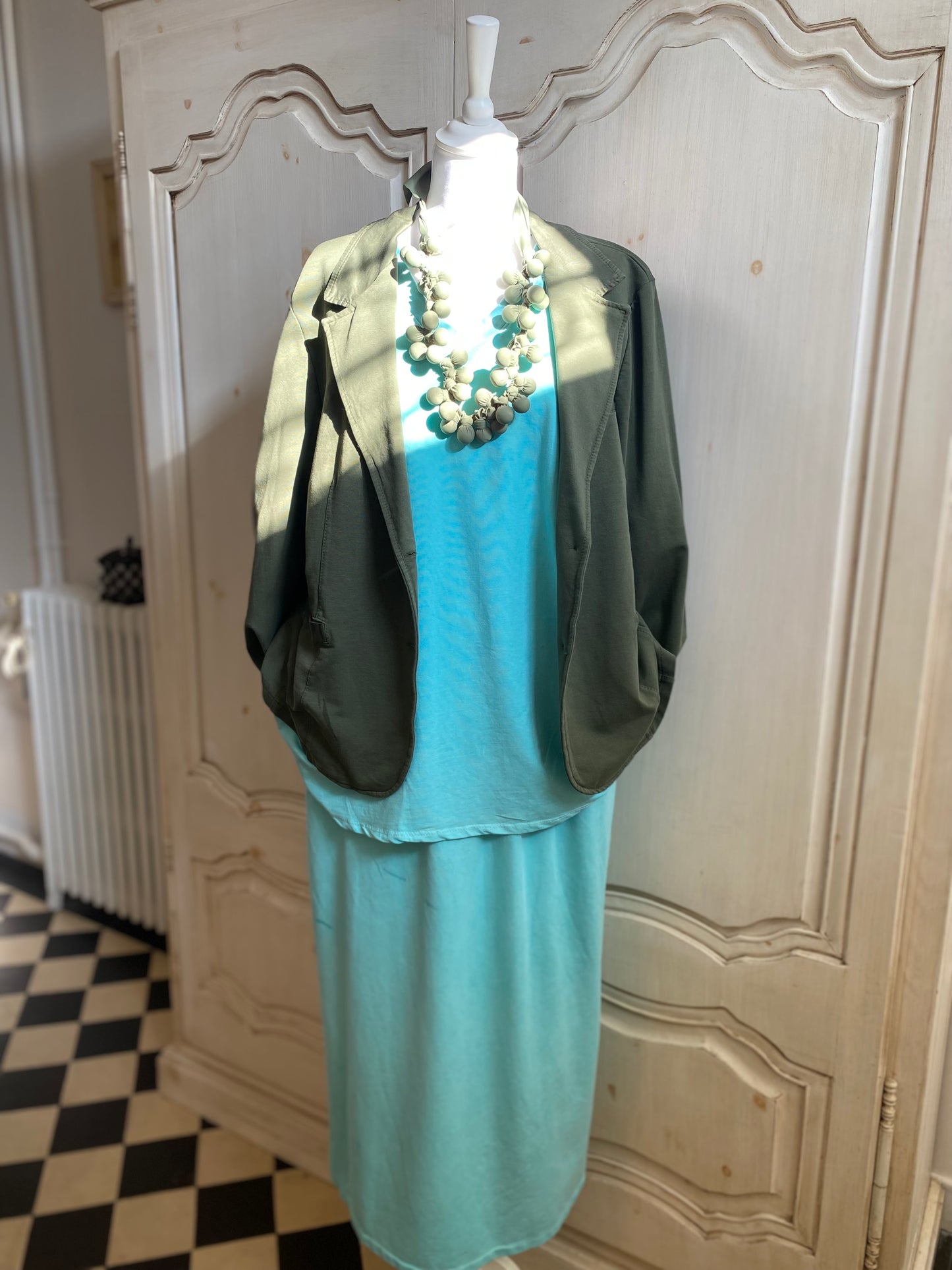 Tenue Iraelle 4 pièces du 44 au 48