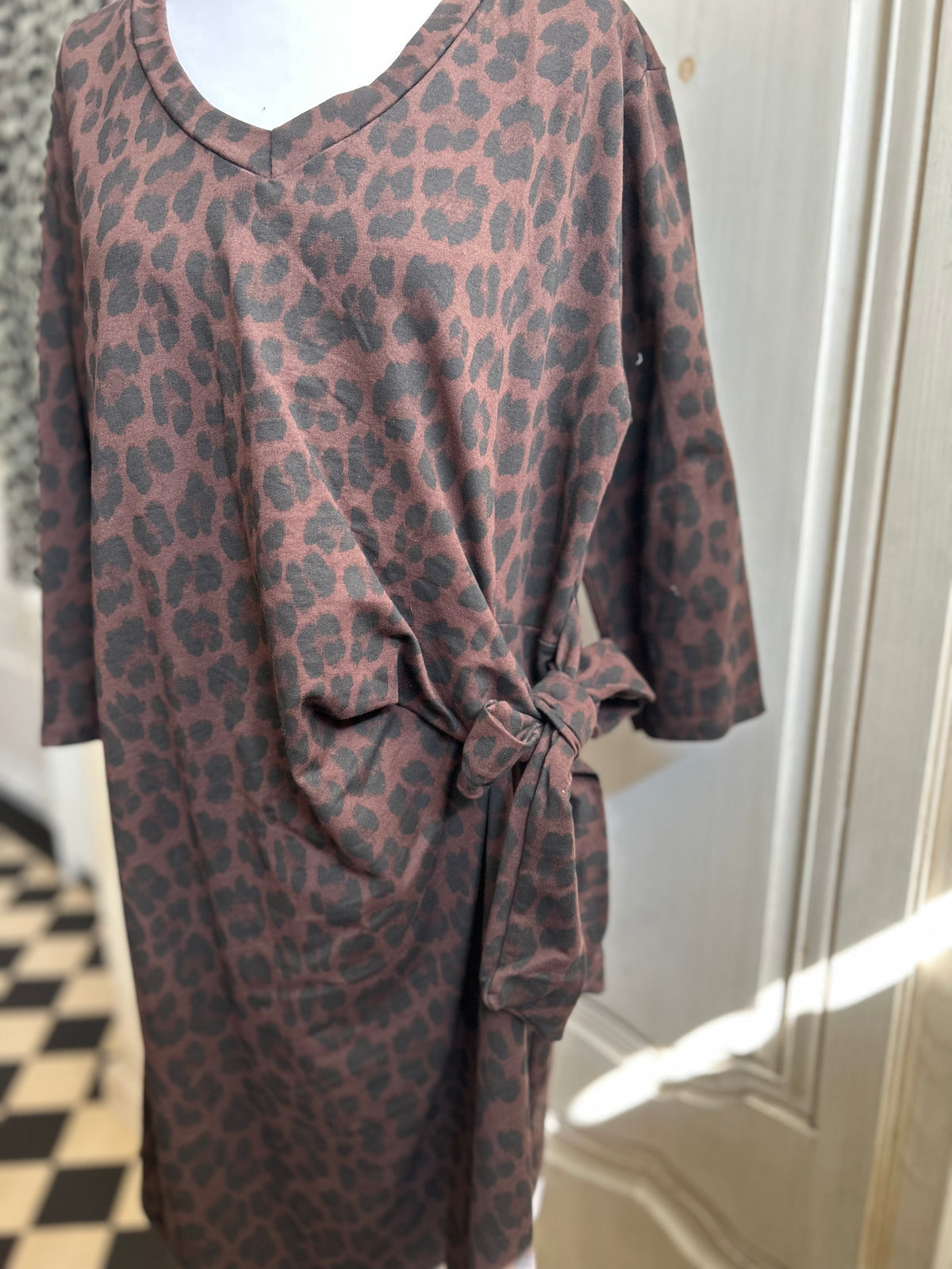 Robe Léopard Choco convient du 40 au 48