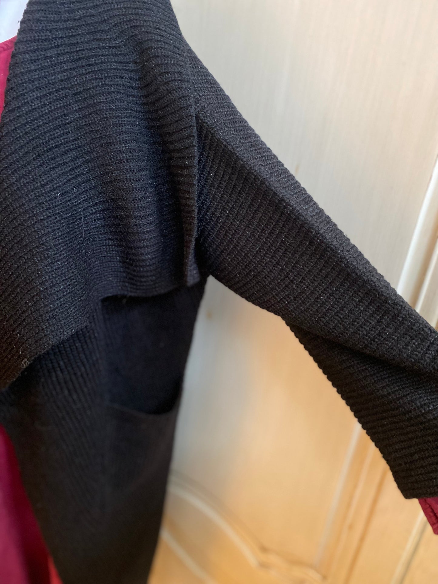 Gilet noir déstructuré du 40 au 46