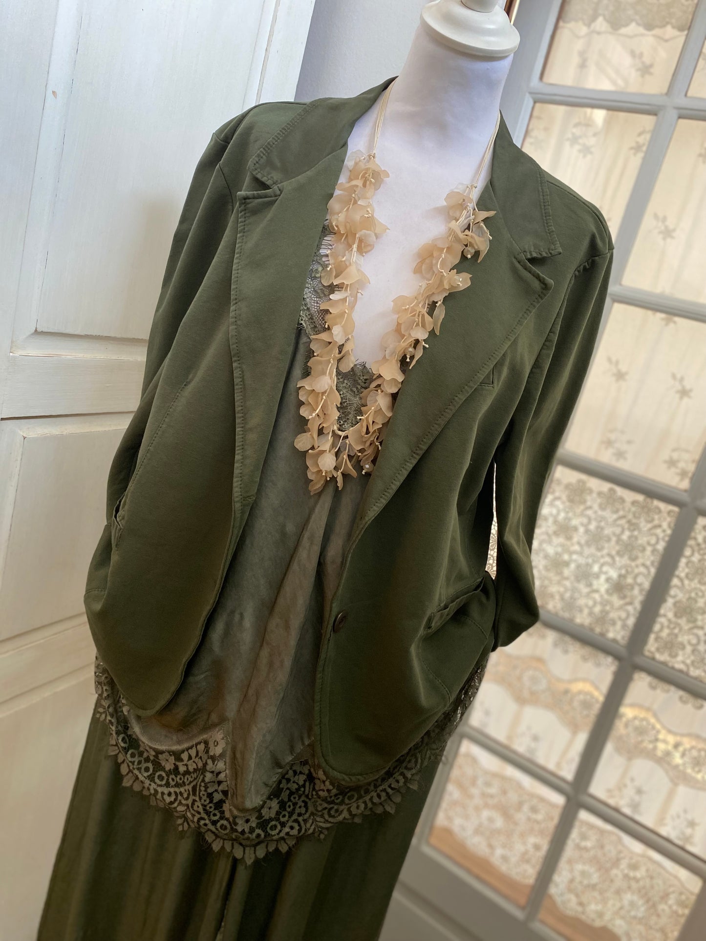 Tenue Bony 4 pièces convient du 42 au 50