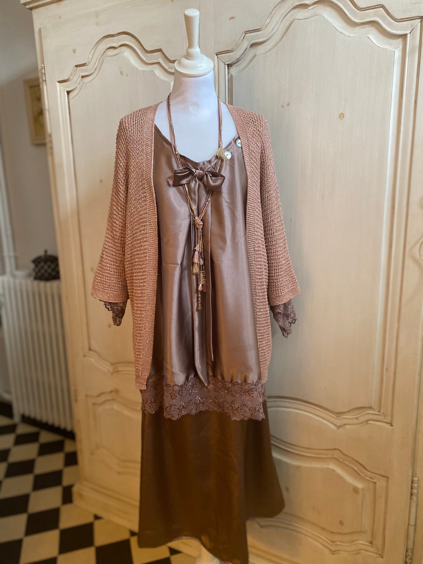 Tenue Elisa 4 pièces du 42 au 50