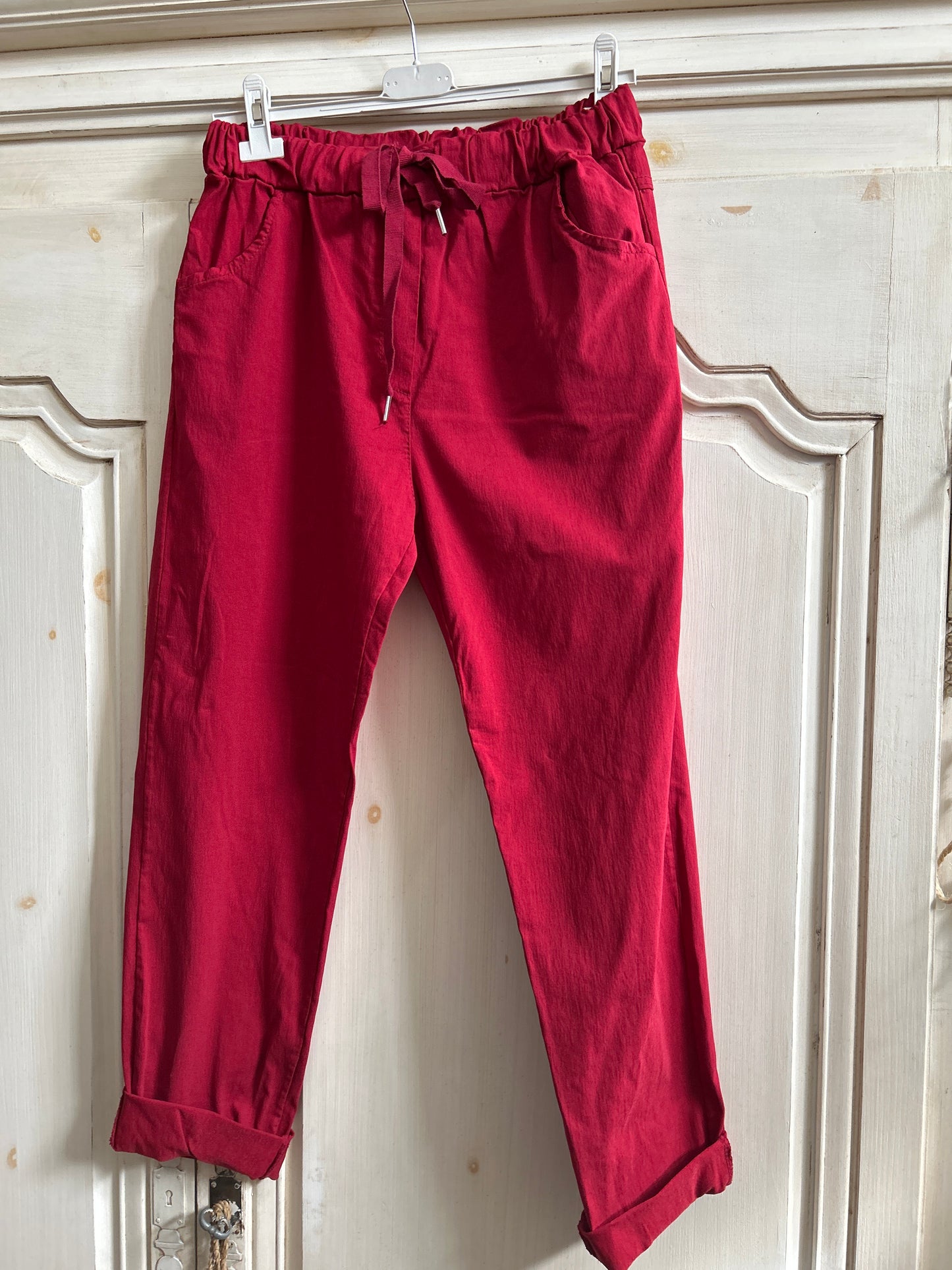 Pantalon Rouge du 42 au 48