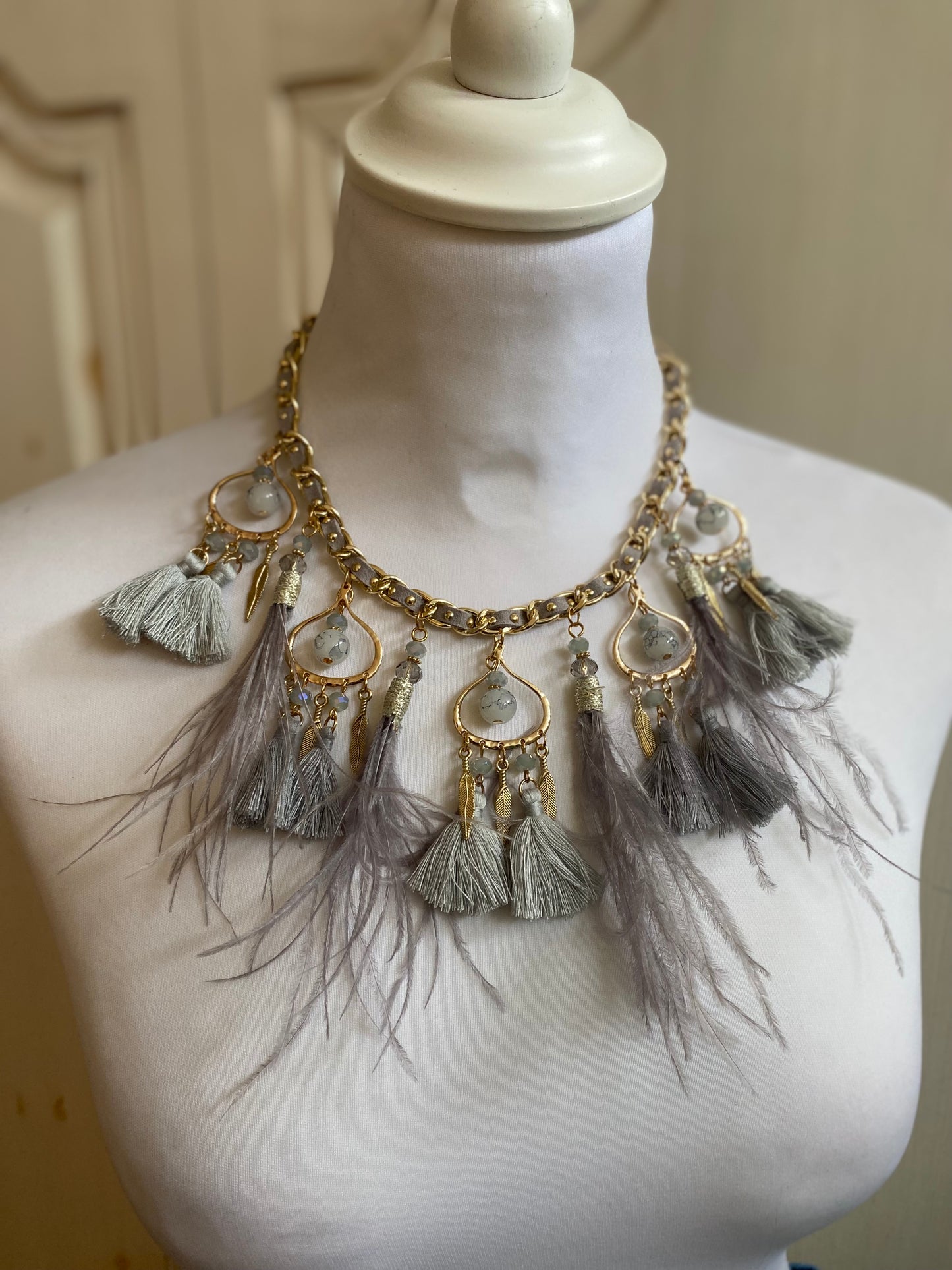 Collier Fée gris clair