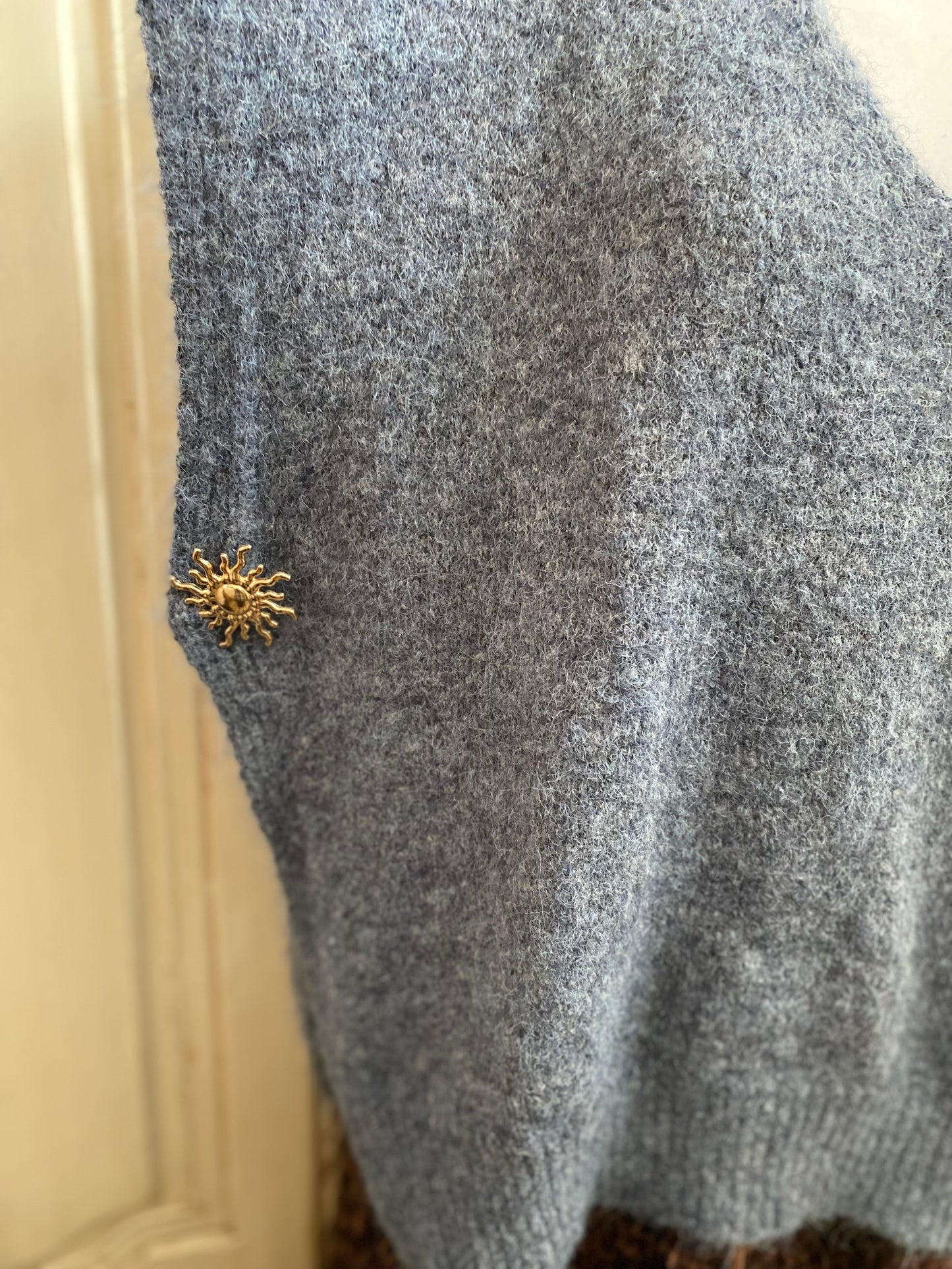 Pull soleil bleu du 40 au 48