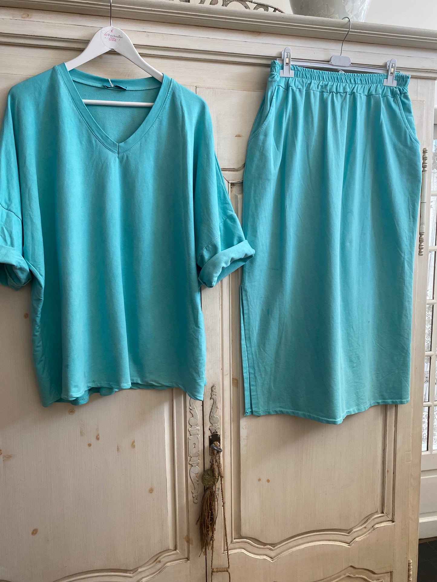 Tenue Iraelle 4 pièces du 44 au 48
