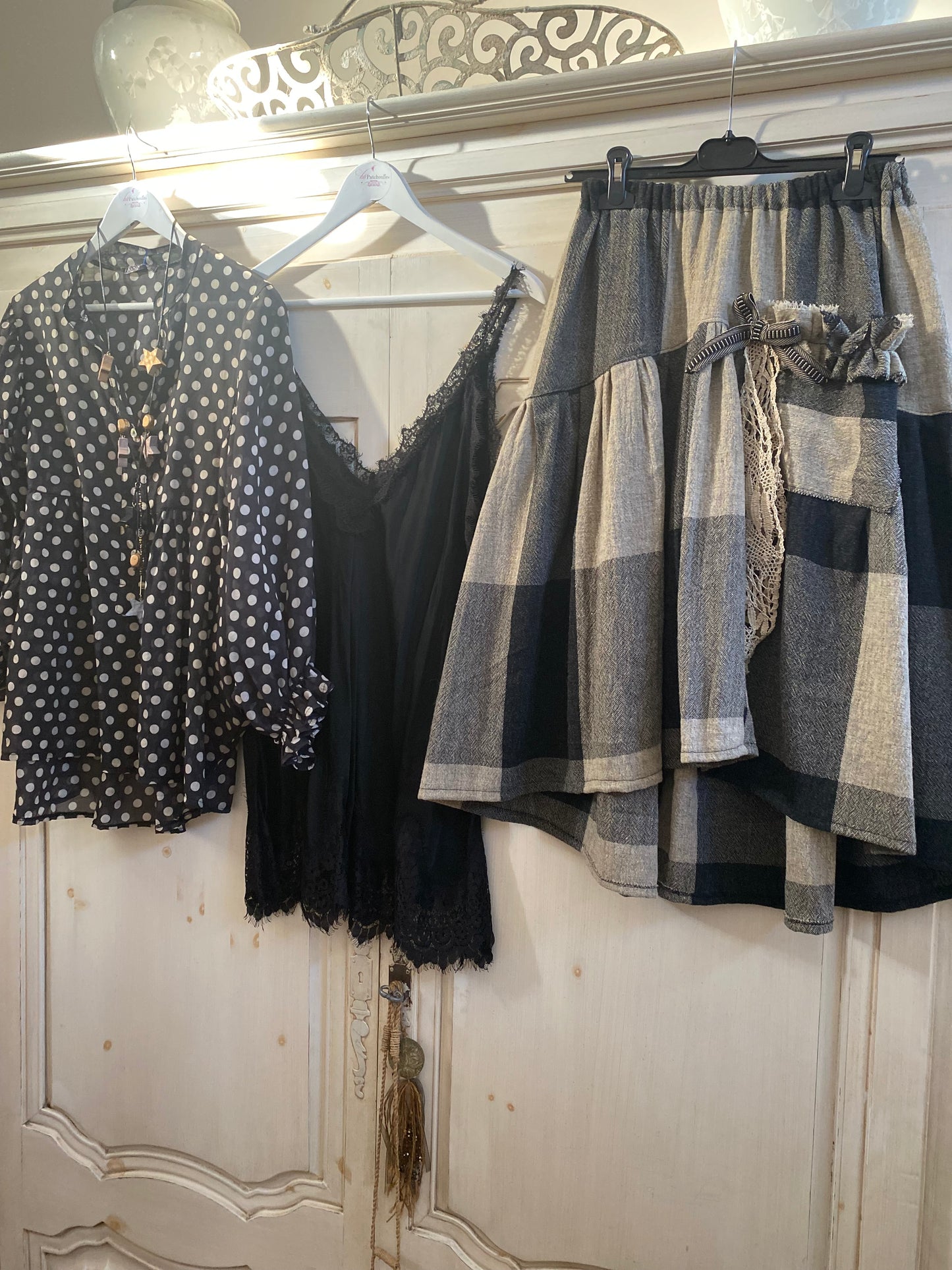 -10% Tenue Zaïna 4 pièces du 40 au 46+