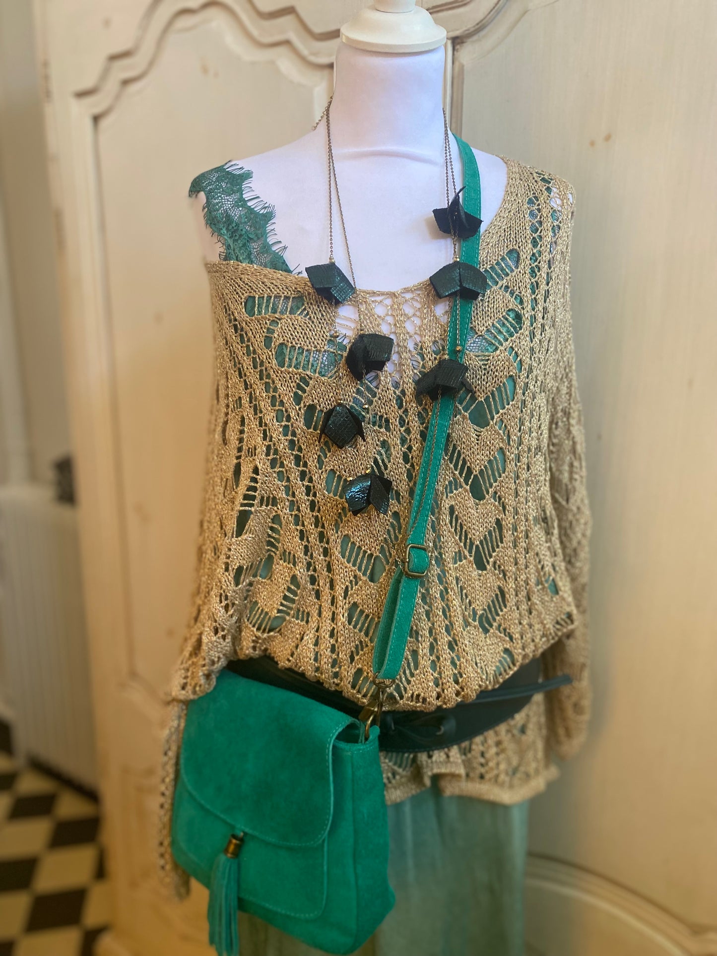 Promo Tenue émeraude 5 pièces convient du 42 au 50