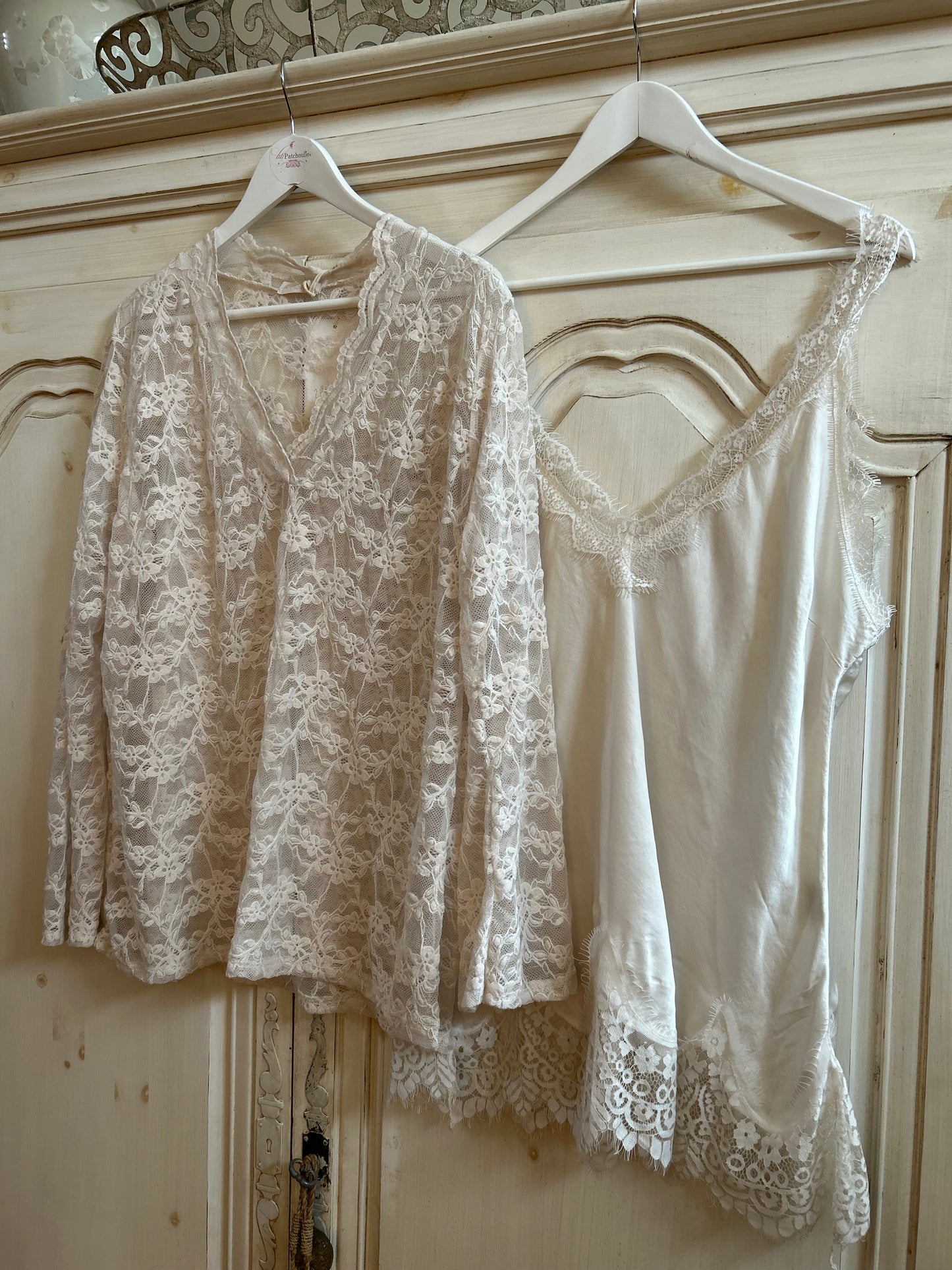 Tenue Glam crème convient du 42 au 50