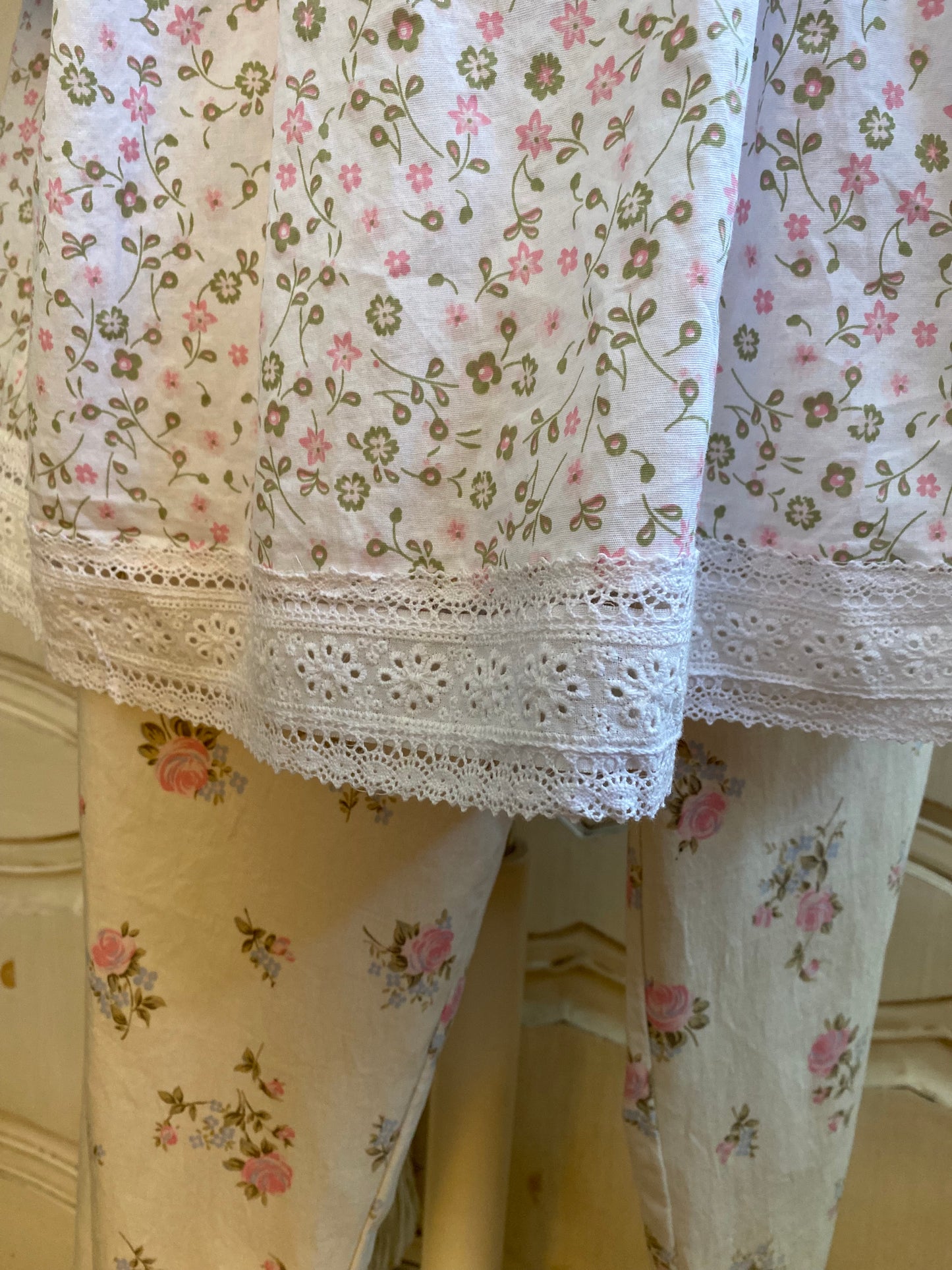 Blouse Liberty blanche convient du 40 au 48 (Copie)