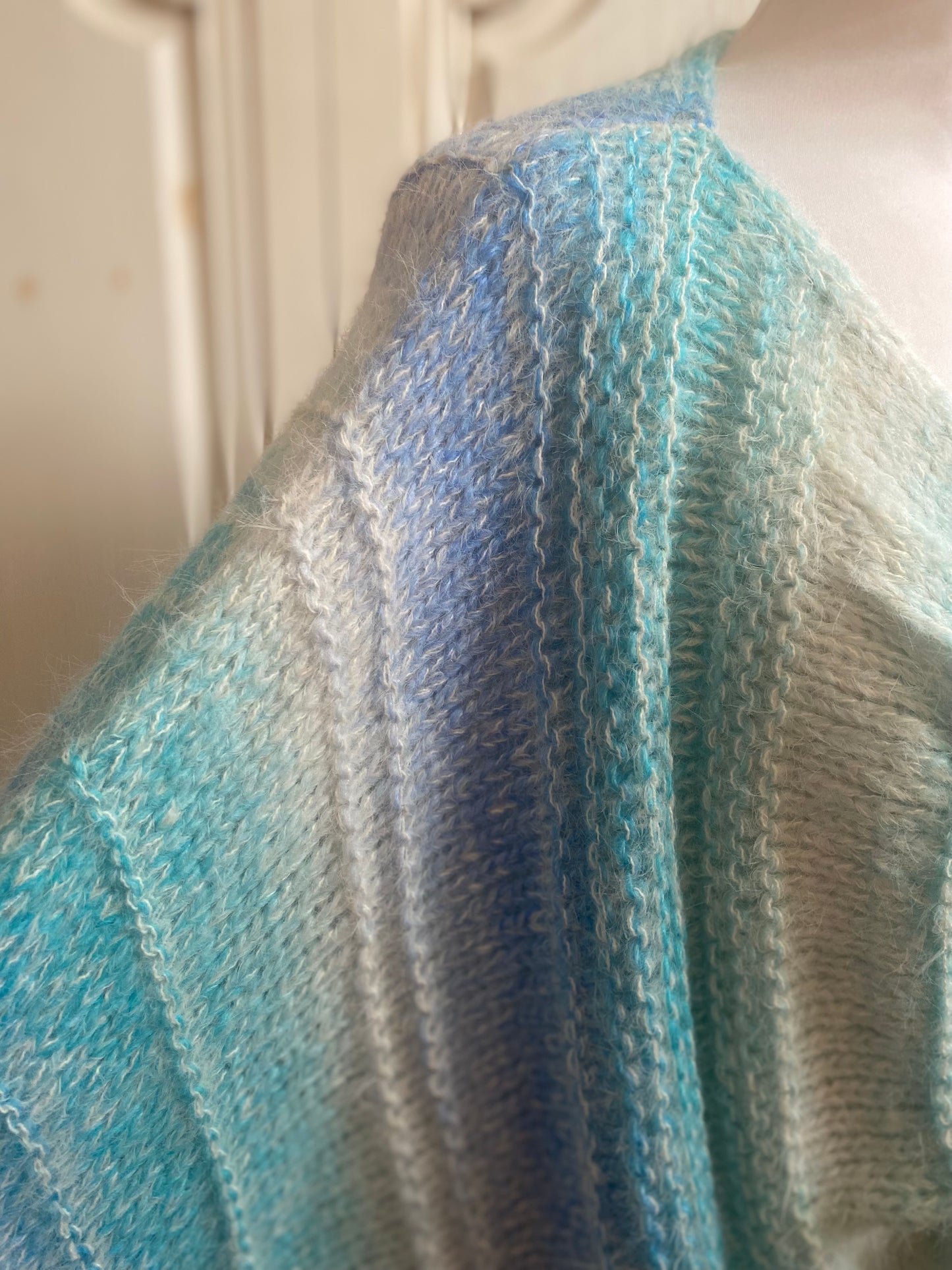Pull Cœur bleu du 40 au 50