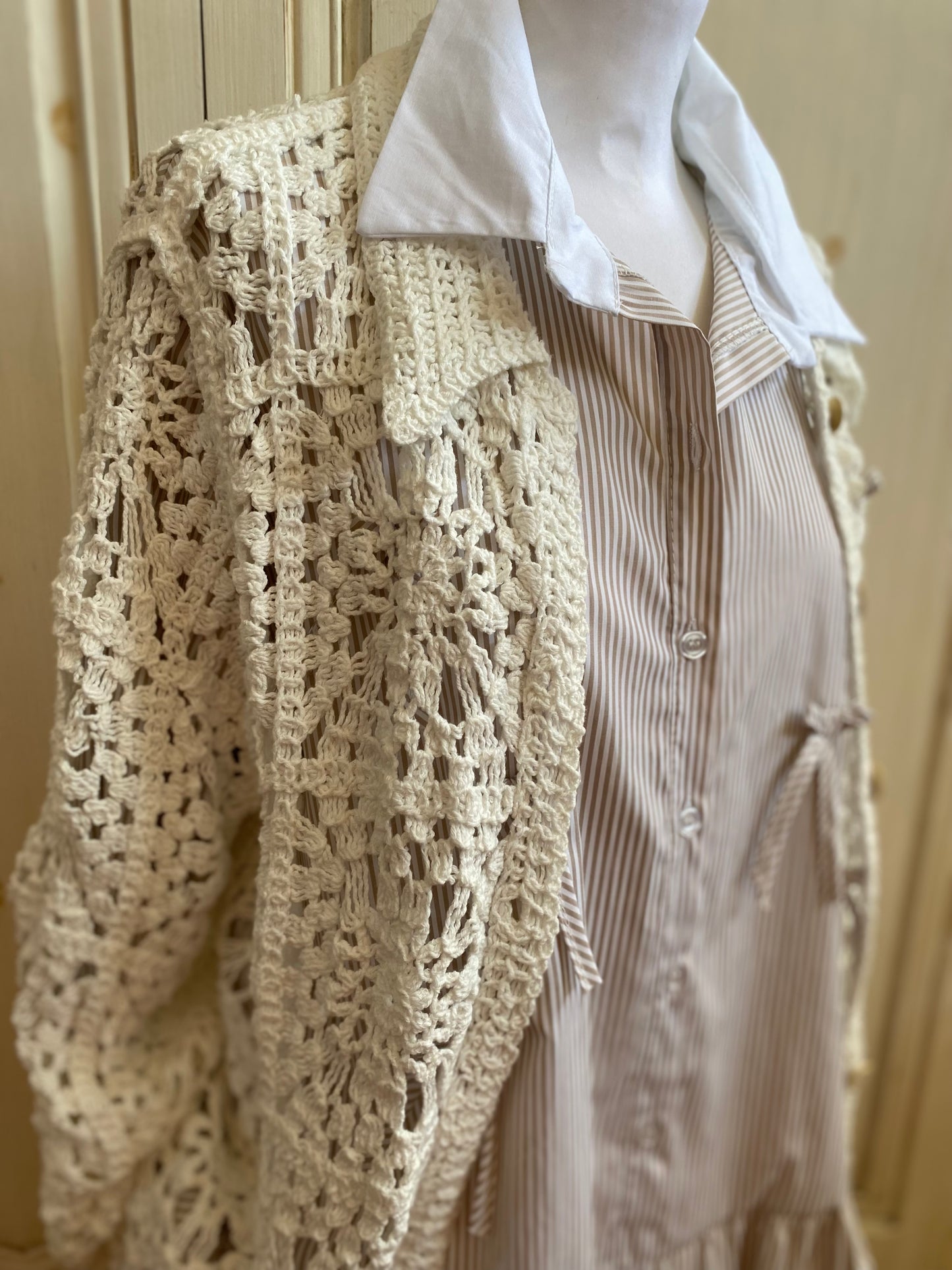 Veste Crochet convient du 38 au 46