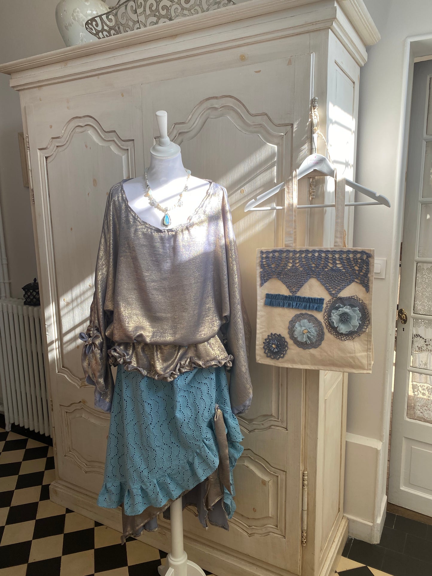 Tenue Lorenza 2 pieces du 40 au 46+