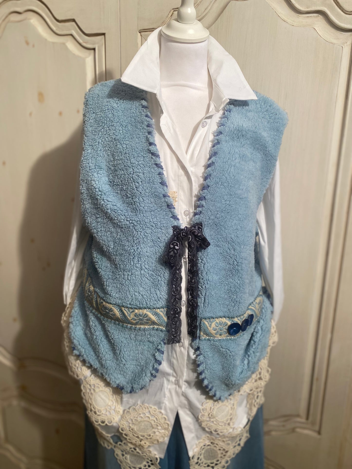 Gilet Bleu convient du 40 au 46