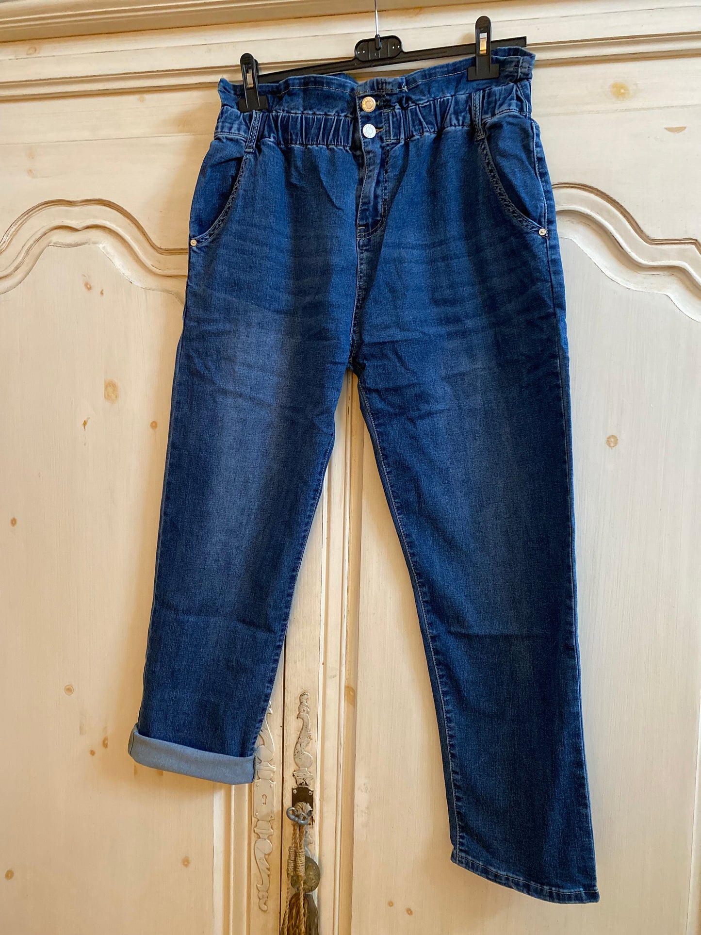 Jeans taille haute T1 du 42 au 46