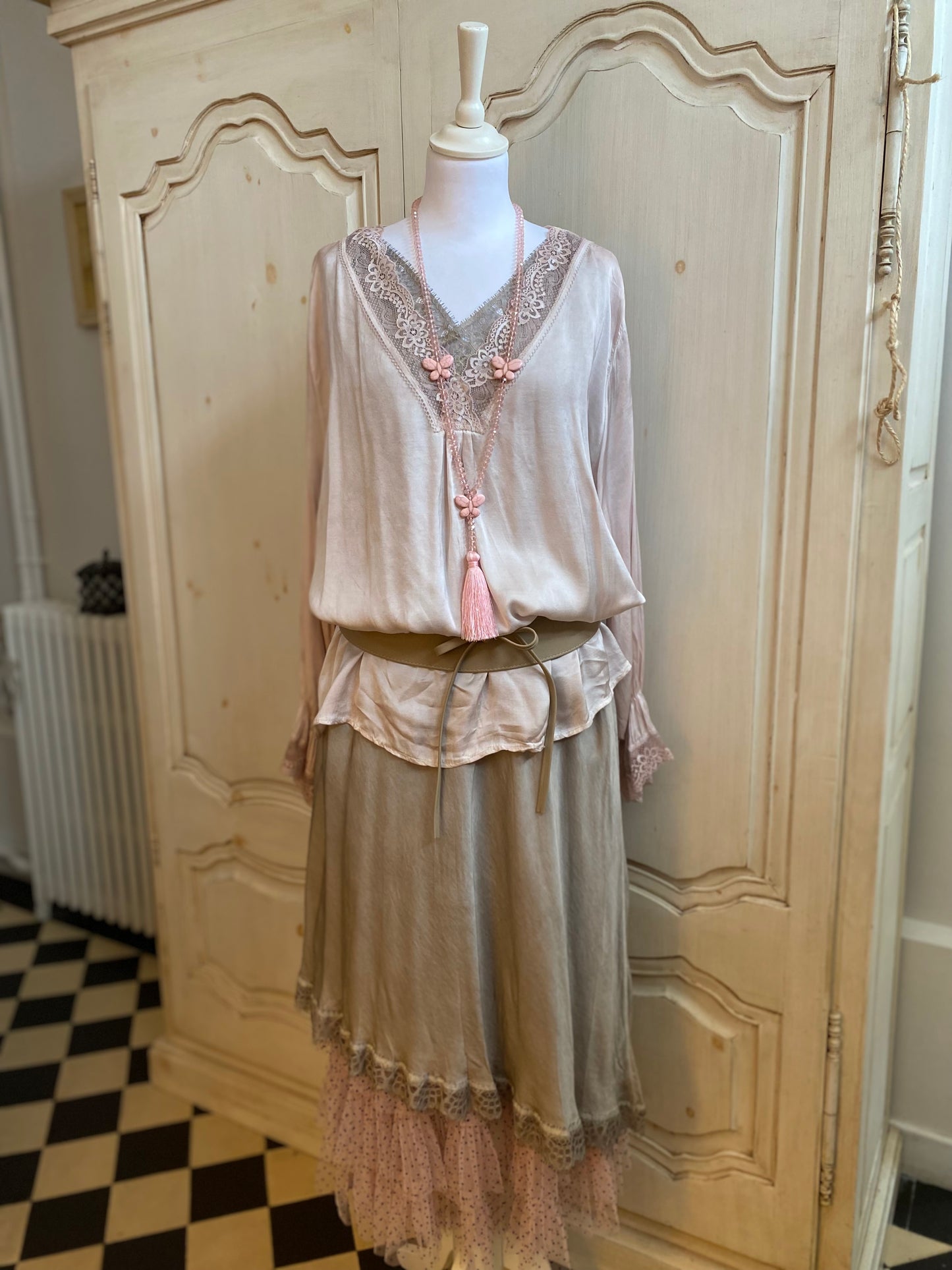Promo Tenue Douceur 5 pièces convient du 40 au 46