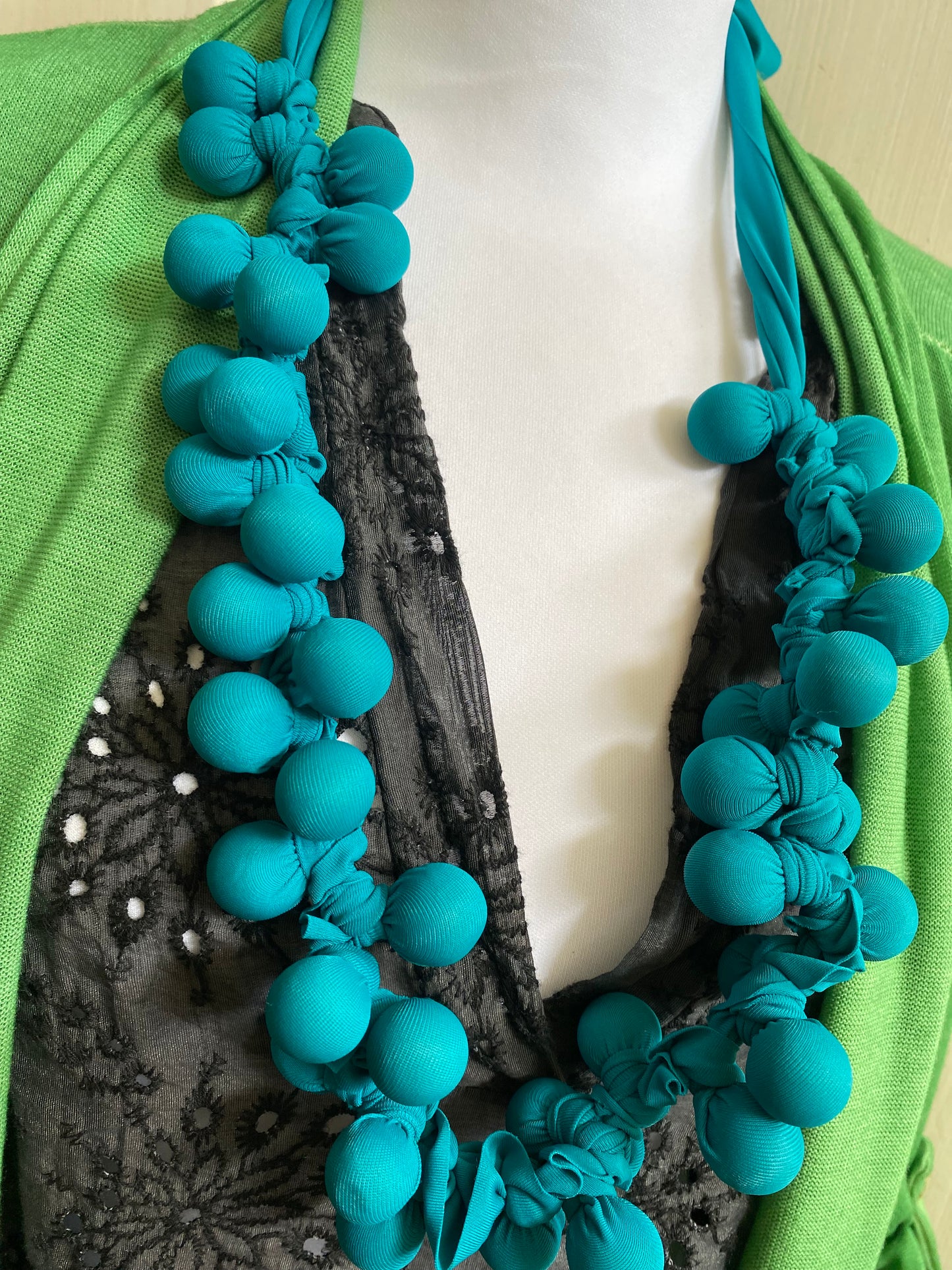 Tenue Valentina 4 pièces du 44 au 52
