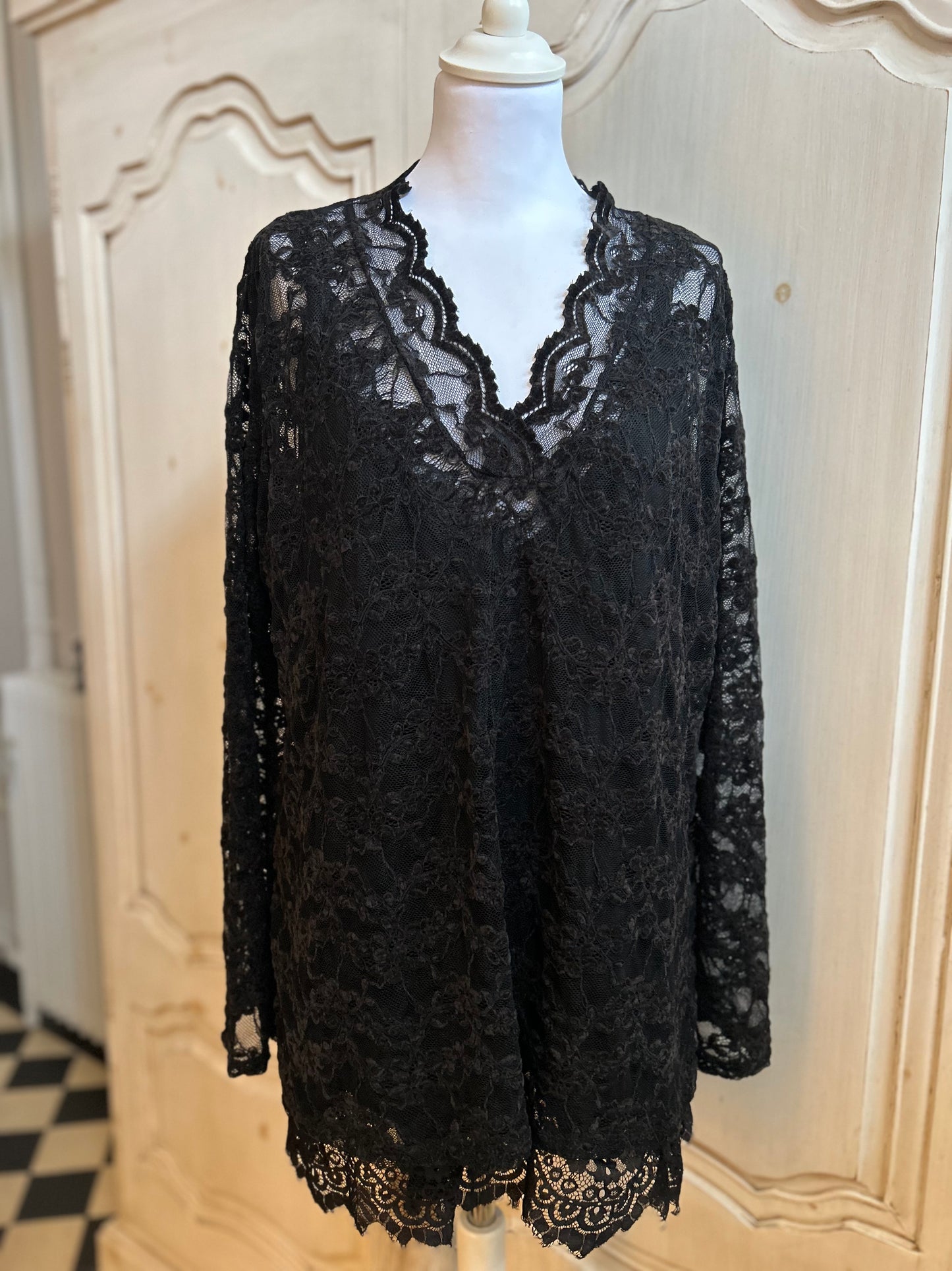 Tenue Glam Noir convient du 42 au 50