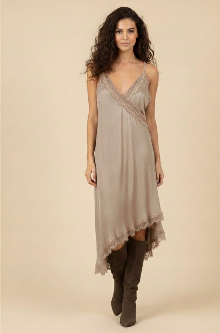 Promo Tenue Douceur 5 pièces convient du 40 au 46