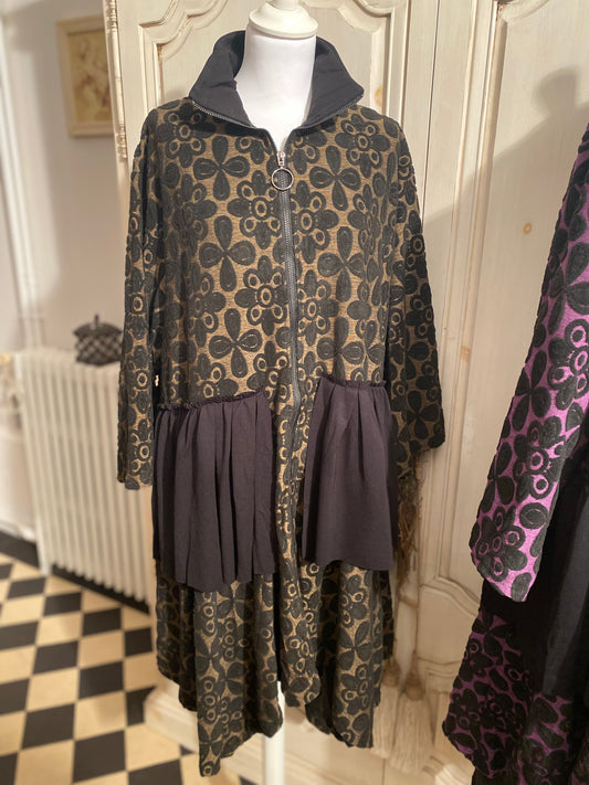 Robe Manteau marron convient du 44 au 52