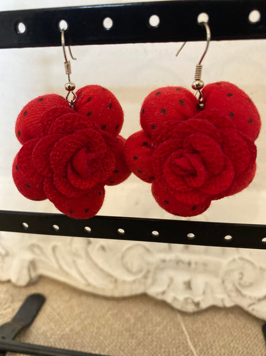 Boucles rouge coquelicot