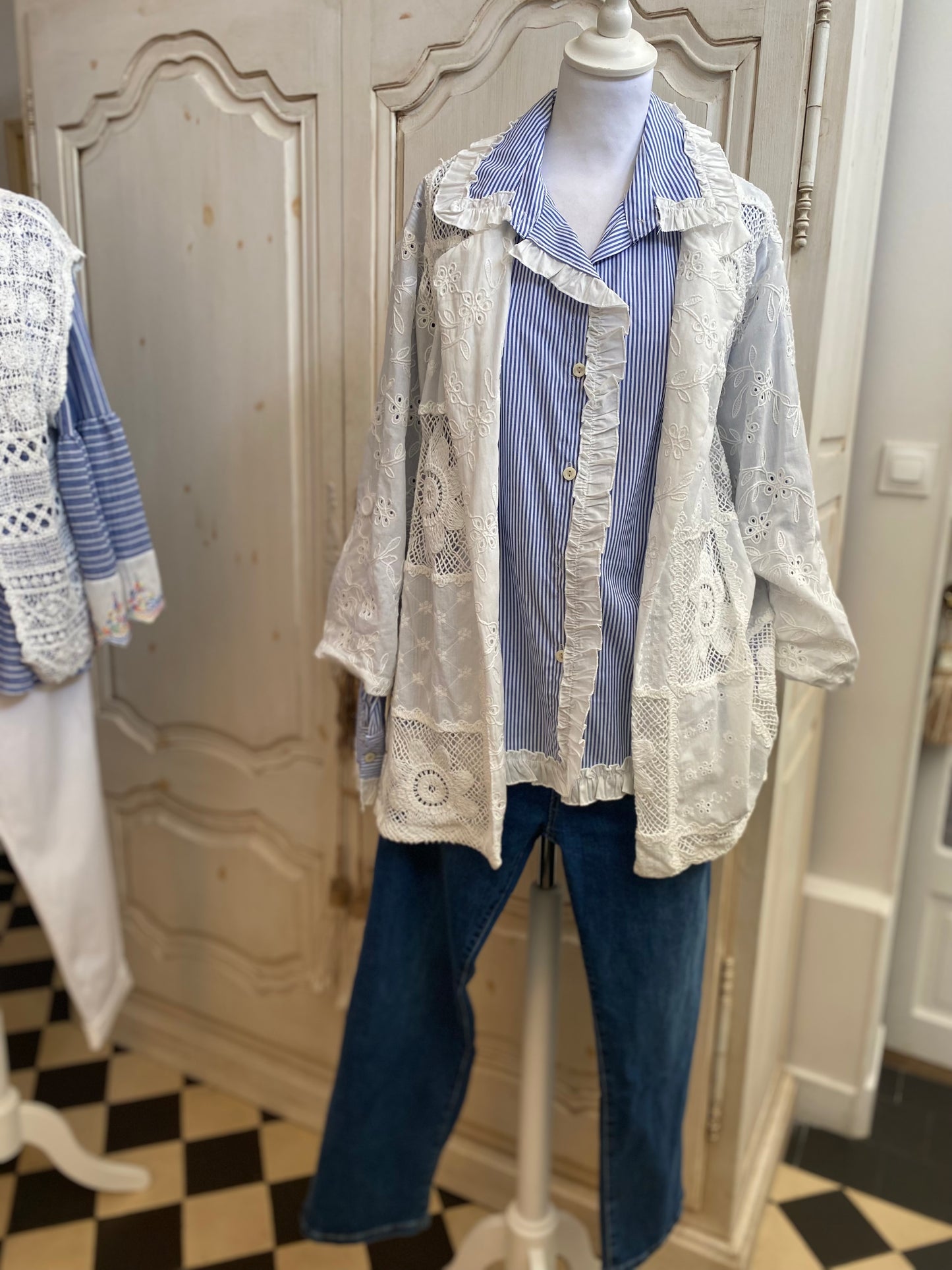Tenue Cecilia 3 pièces convient du 42 au 50
