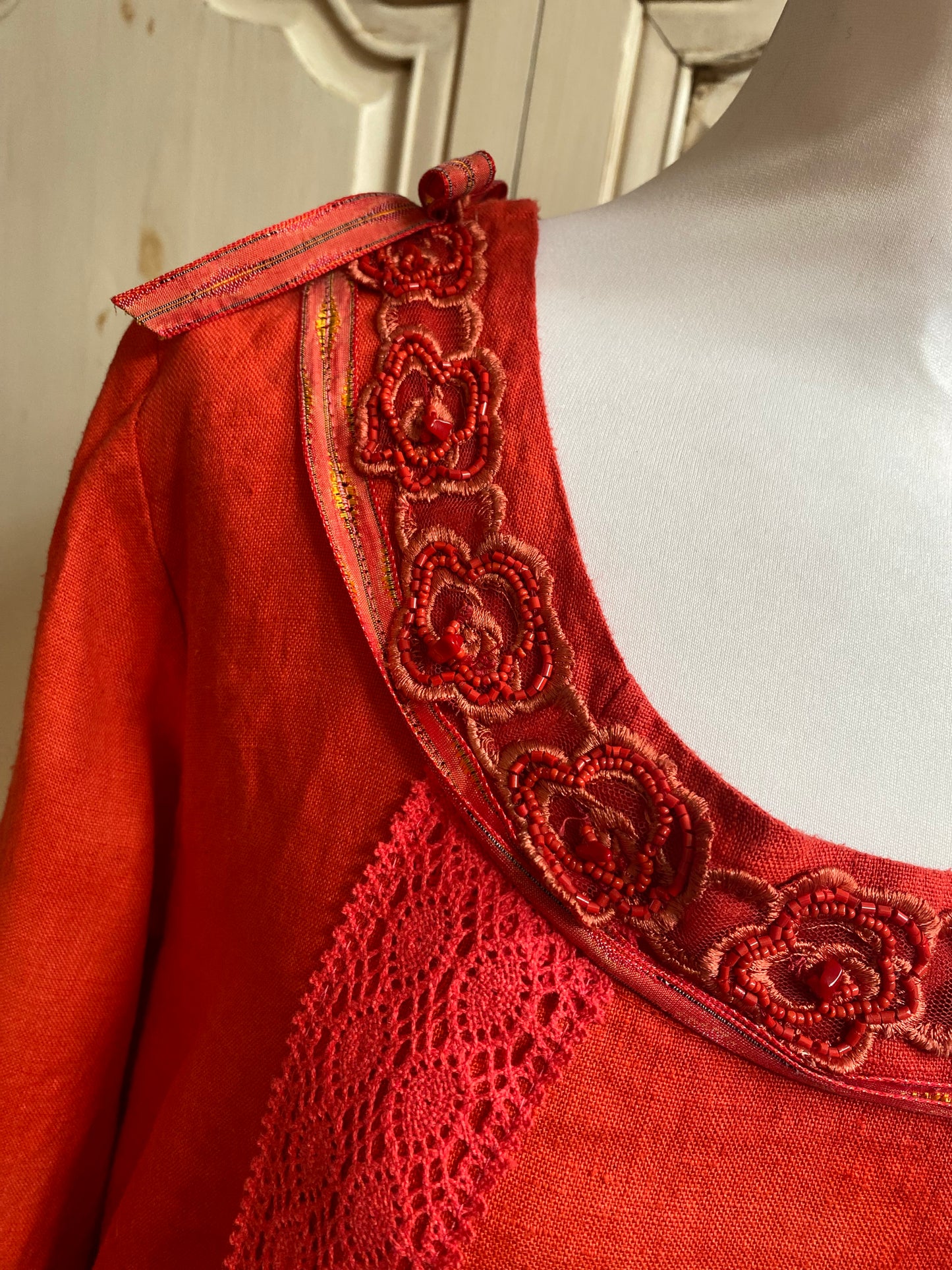 Robe en Lin Rouge corail convient du 40 au 46