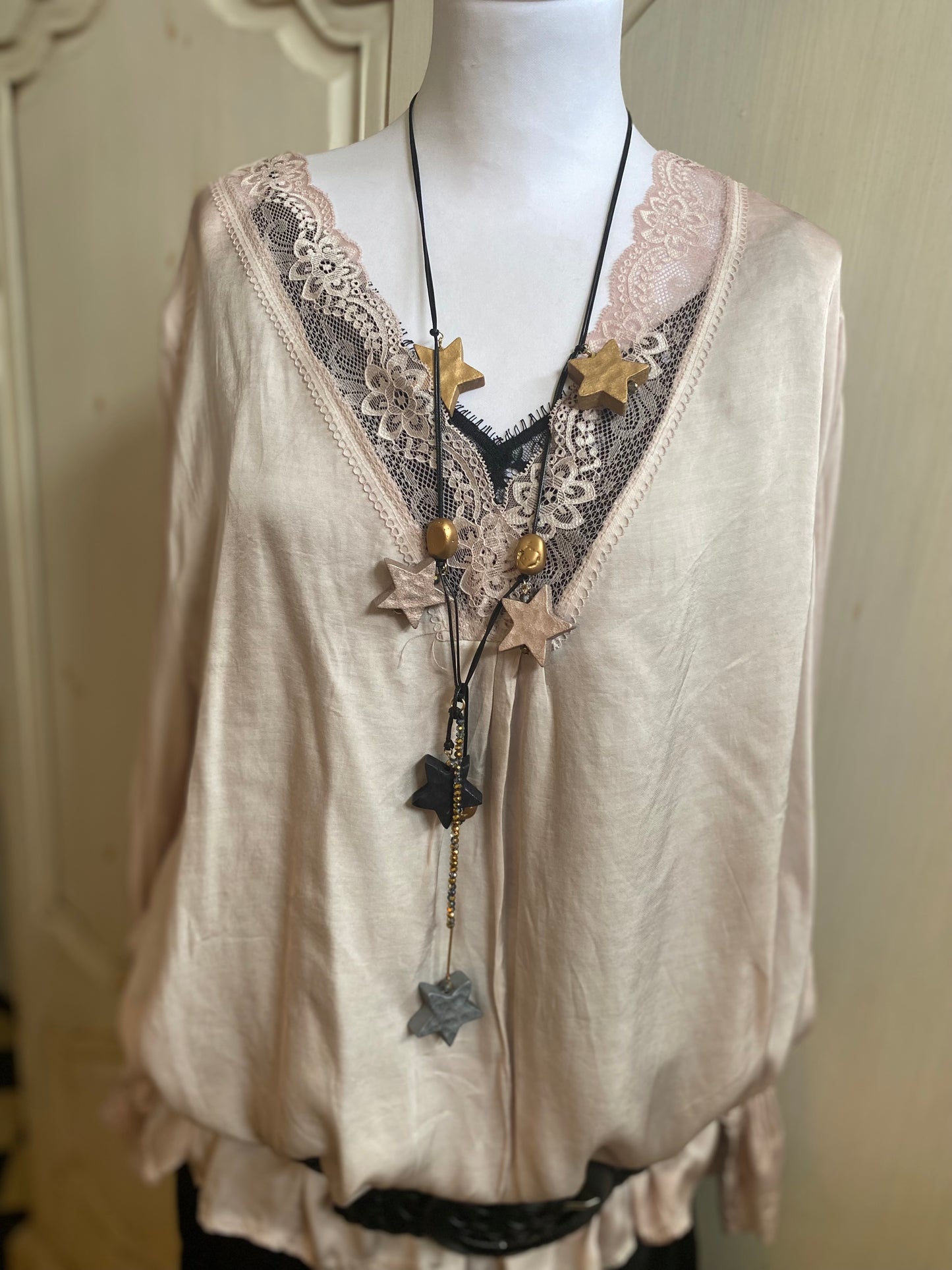 Promo -20% Tenue Lina 4 pieces convient du 42 au 46