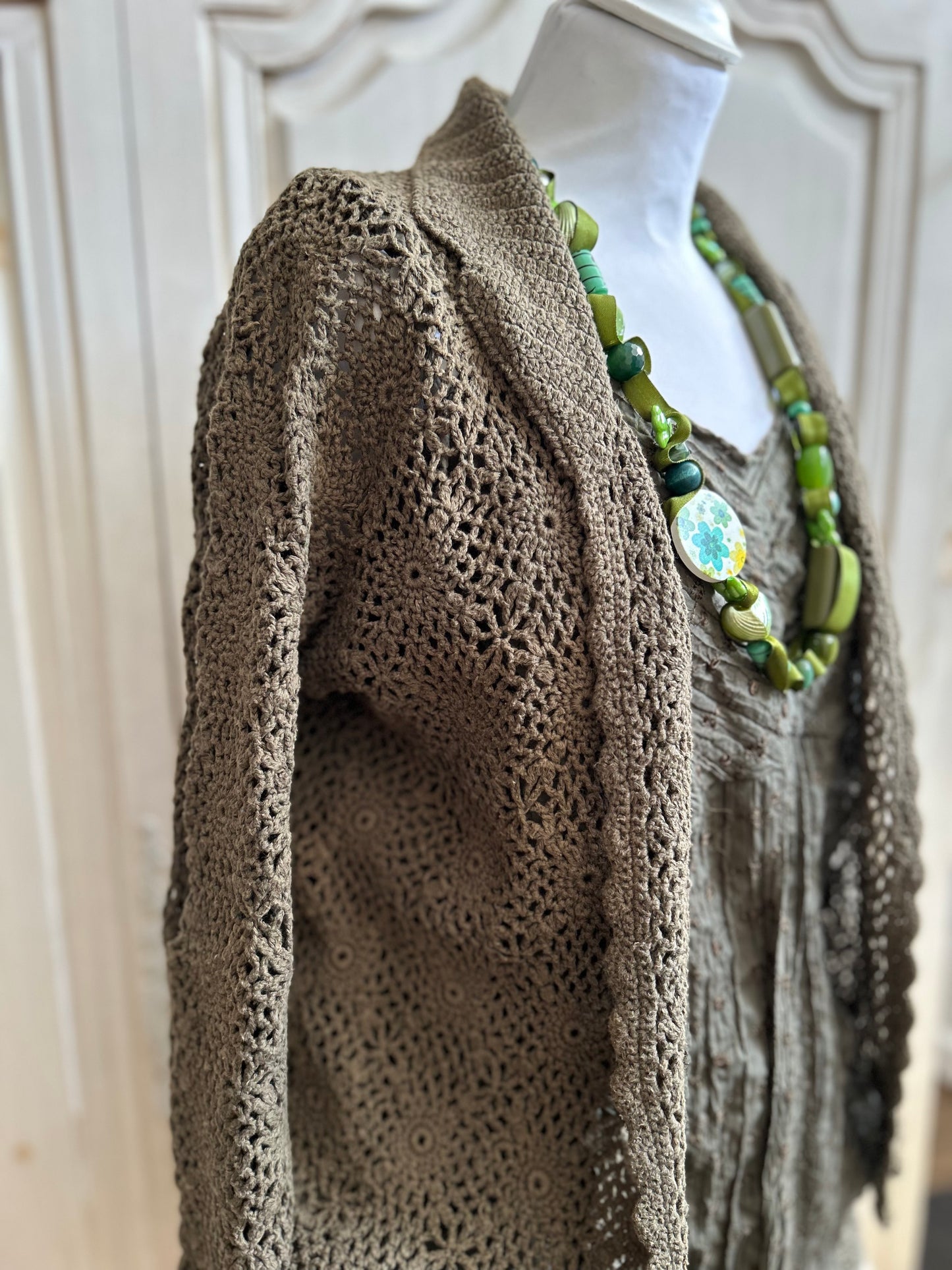 Tenue Zaia 4 pièces convient du 42 au 46