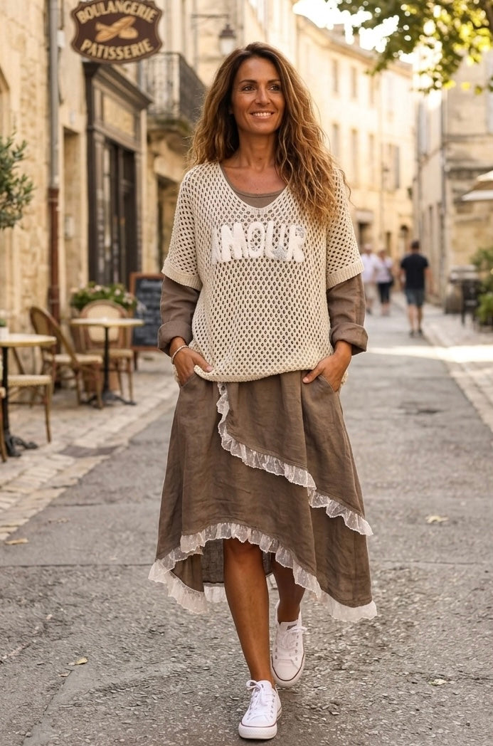 Tenue Amour taupe convient du 42 au 48