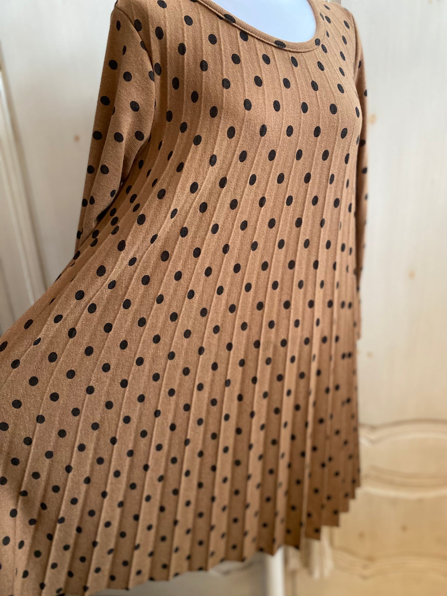 Promo Tenue 2 pièces Camel du 40 au 46+