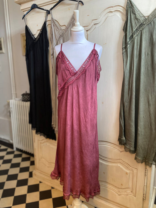 Robe Lou vino du 42 au 50