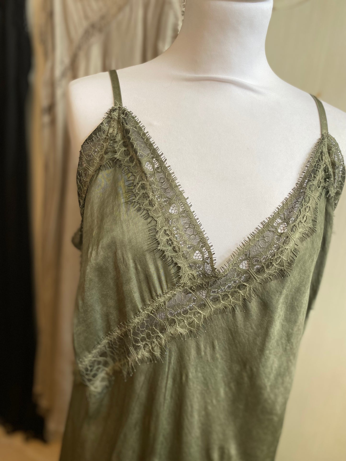 Robe Lou kaki du 42 au 50