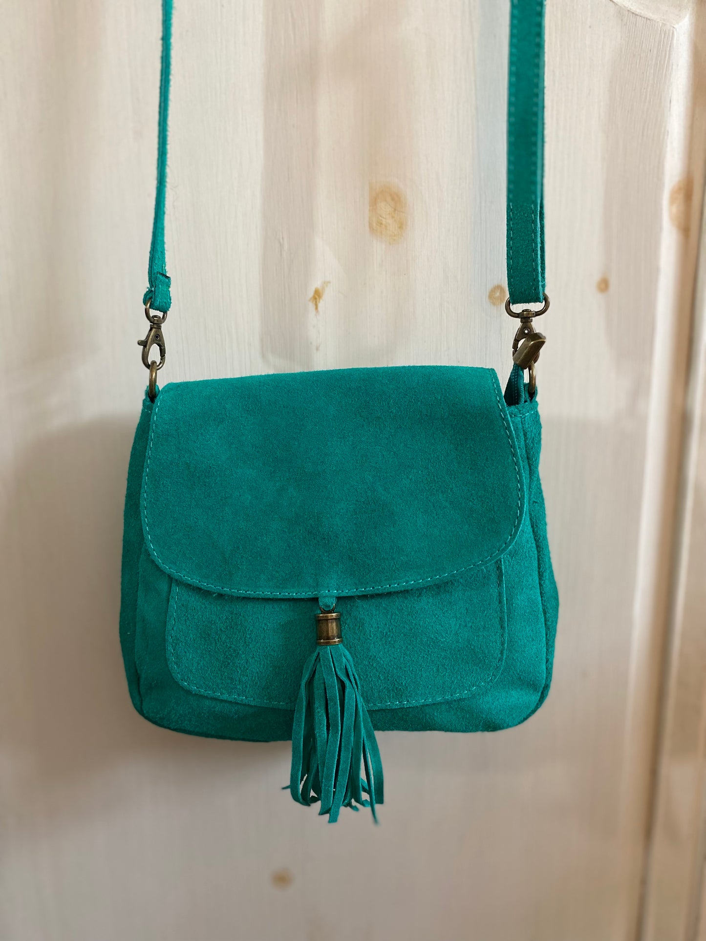 Besace turquoise croûte de cuir