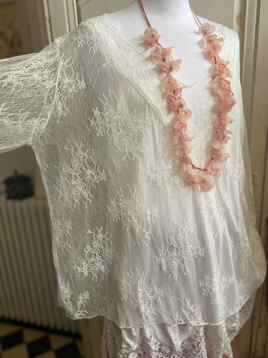 Top dentelle crème du 42 au 50