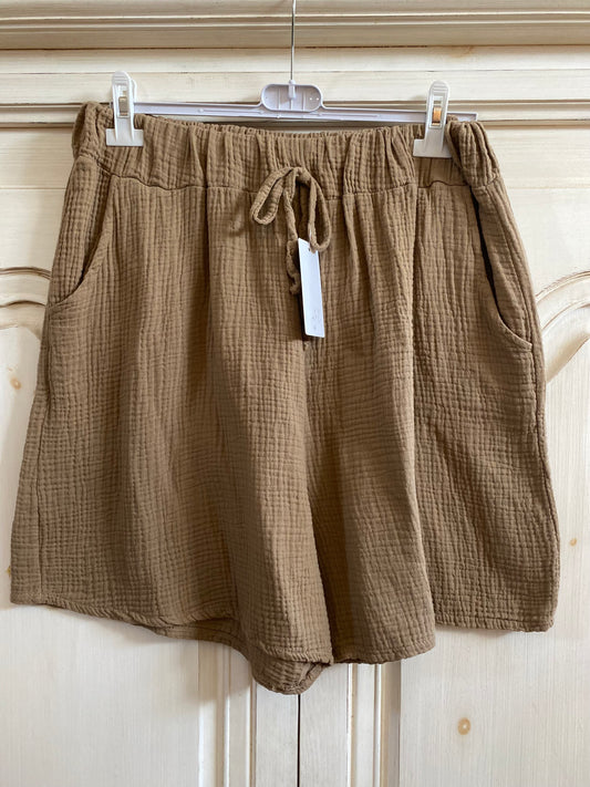Short café convient du 42 au 50